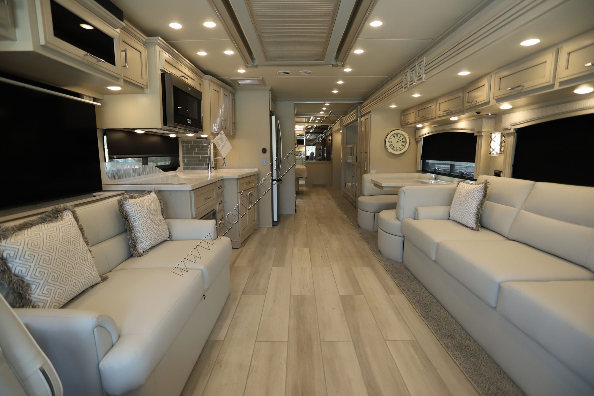 New 2022 Newmar Ventana 4310 Class A  For Sale