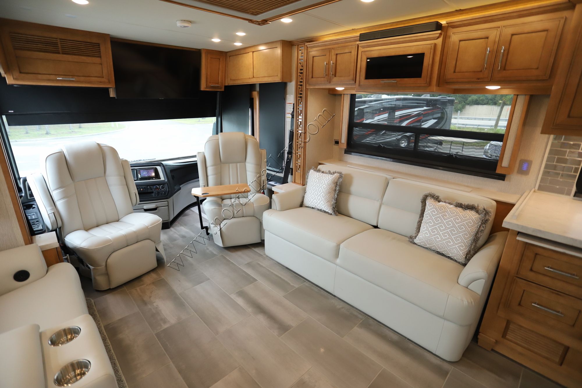 New 2022 Newmar Ventana 4369 Class A  For Sale