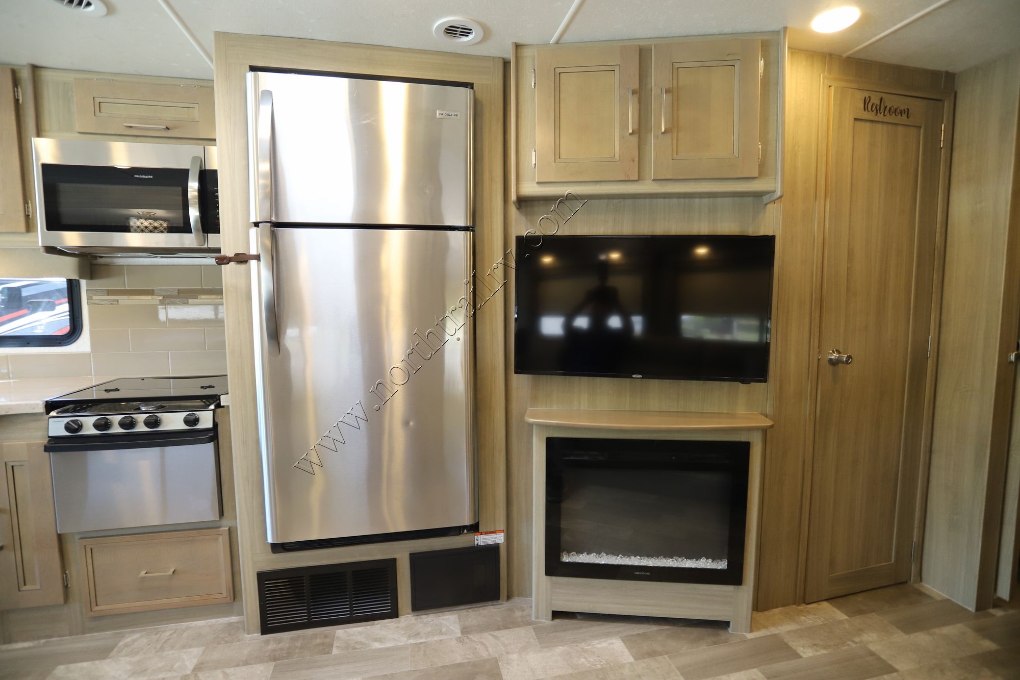 Used 2020 Coachmen Mirada 35LS Class A  For Sale