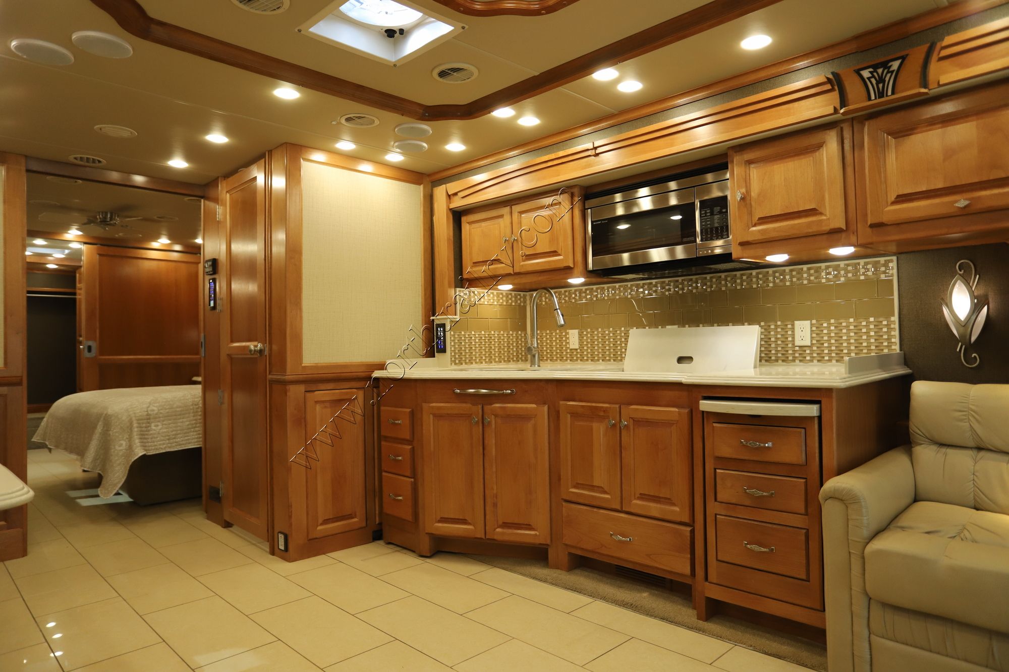 Used 2016 Tiffin Motor Homes Phaeton 44OH Class A  For Sale