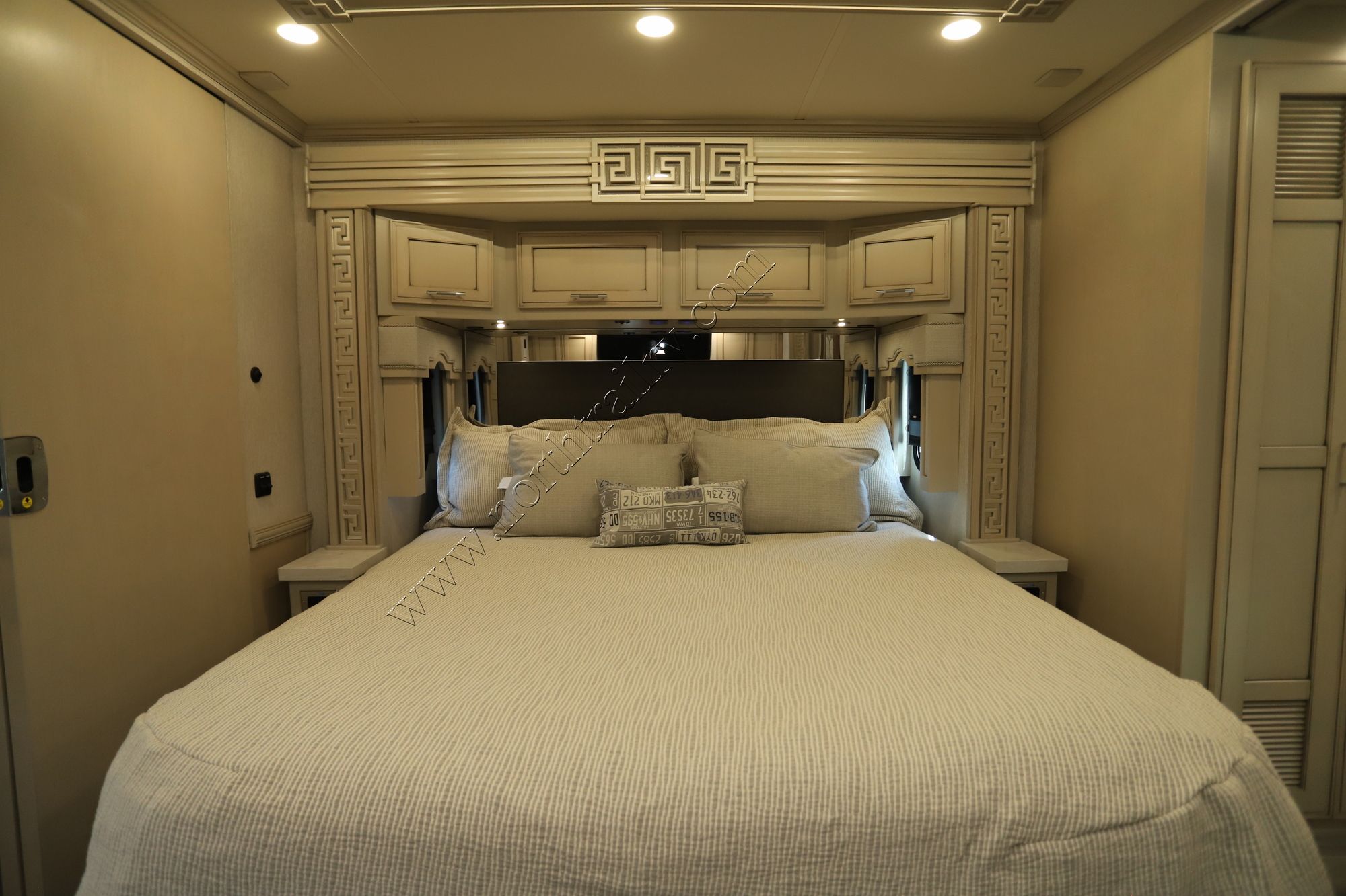New 2022 Newmar Ventana 4369 Class A  For Sale