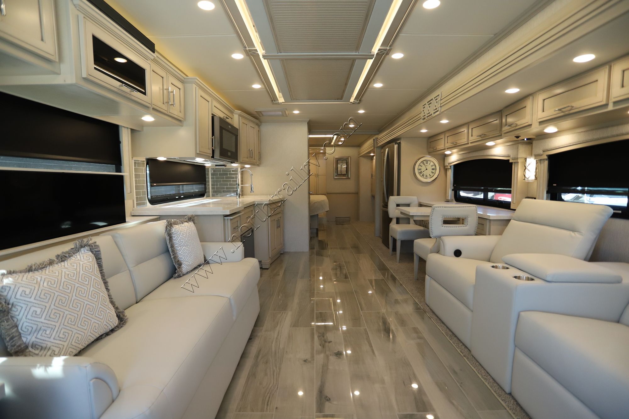 New 2022 Newmar Ventana 4369 Class A  For Sale