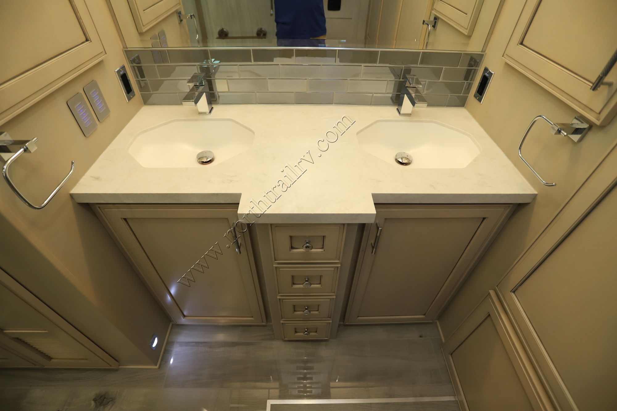 New 2022 Newmar Ventana 4369 Class A  For Sale