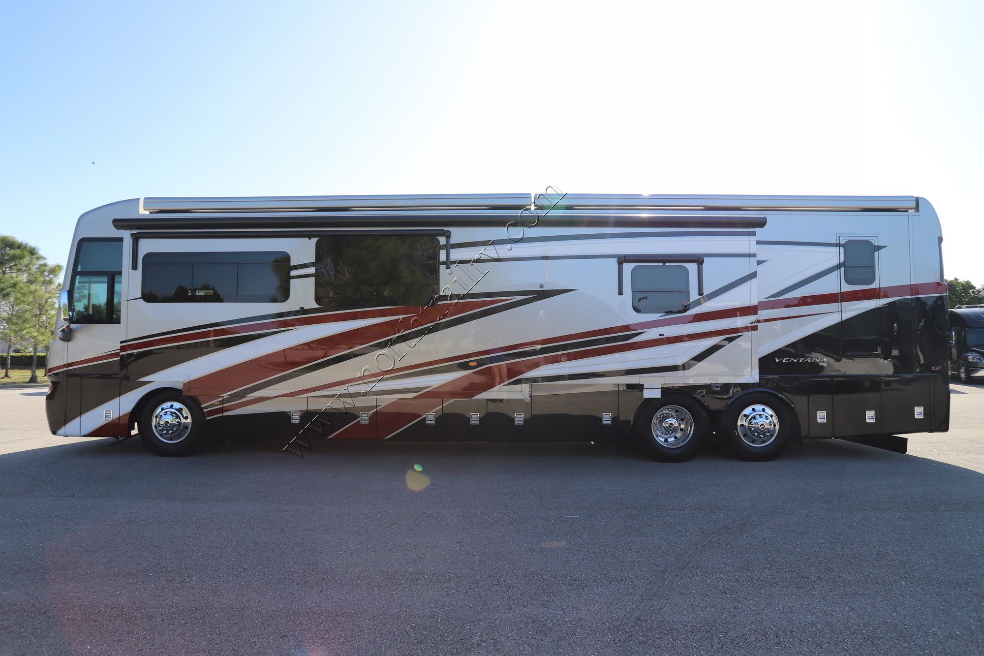 New 2022 Newmar Ventana 4369 Class A  For Sale