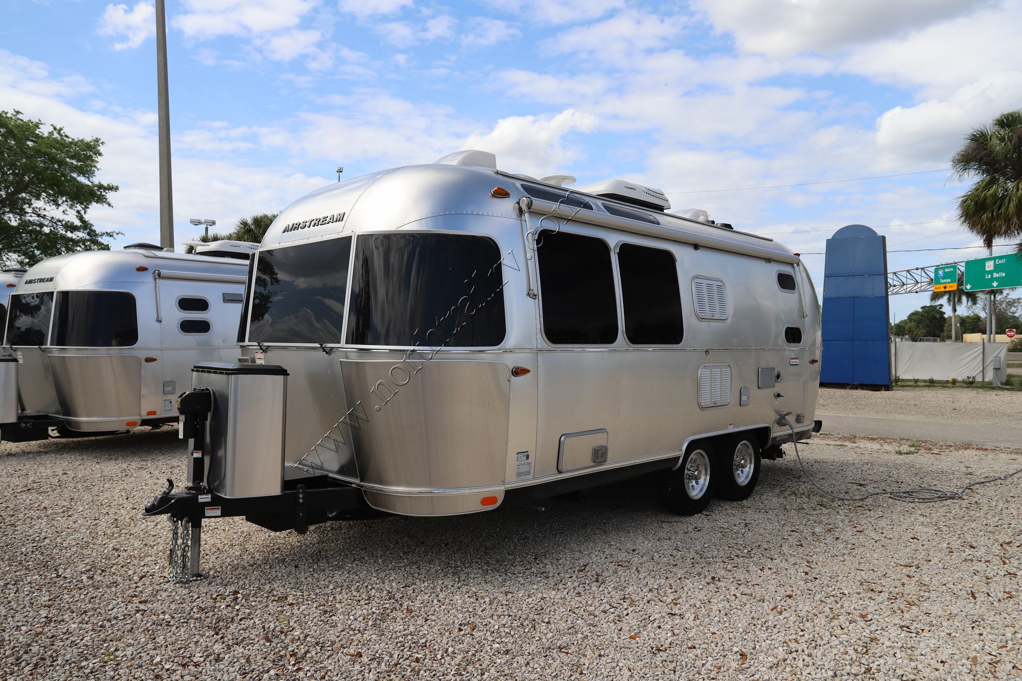 Used 2021 Airstream International 23CB Travel Trailer  For Sale