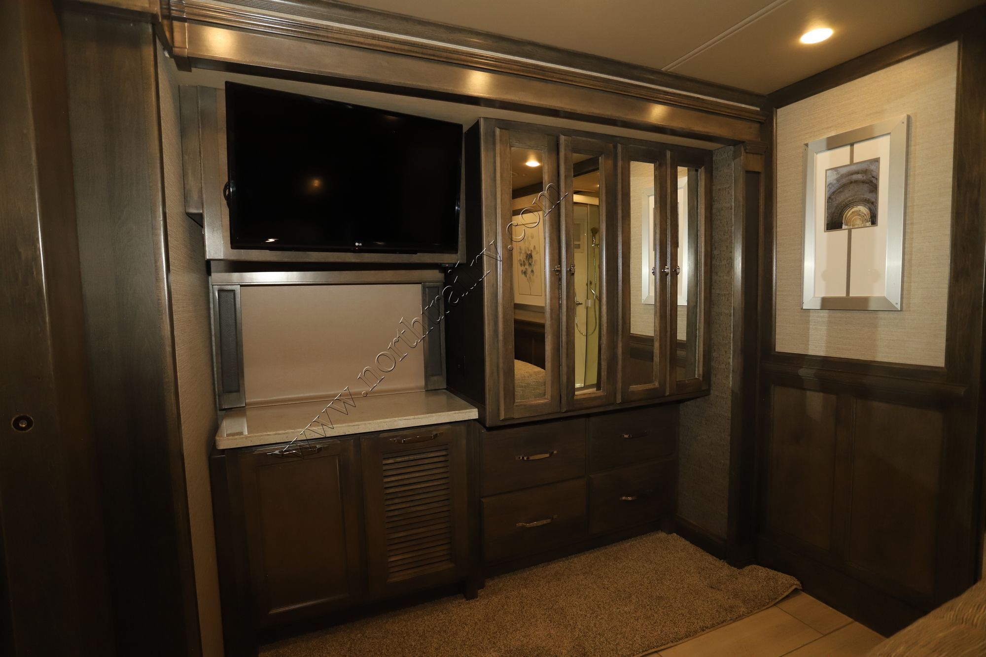 New 2022 Tiffin Motor Homes Allegro Red 38KA Class A  For Sale