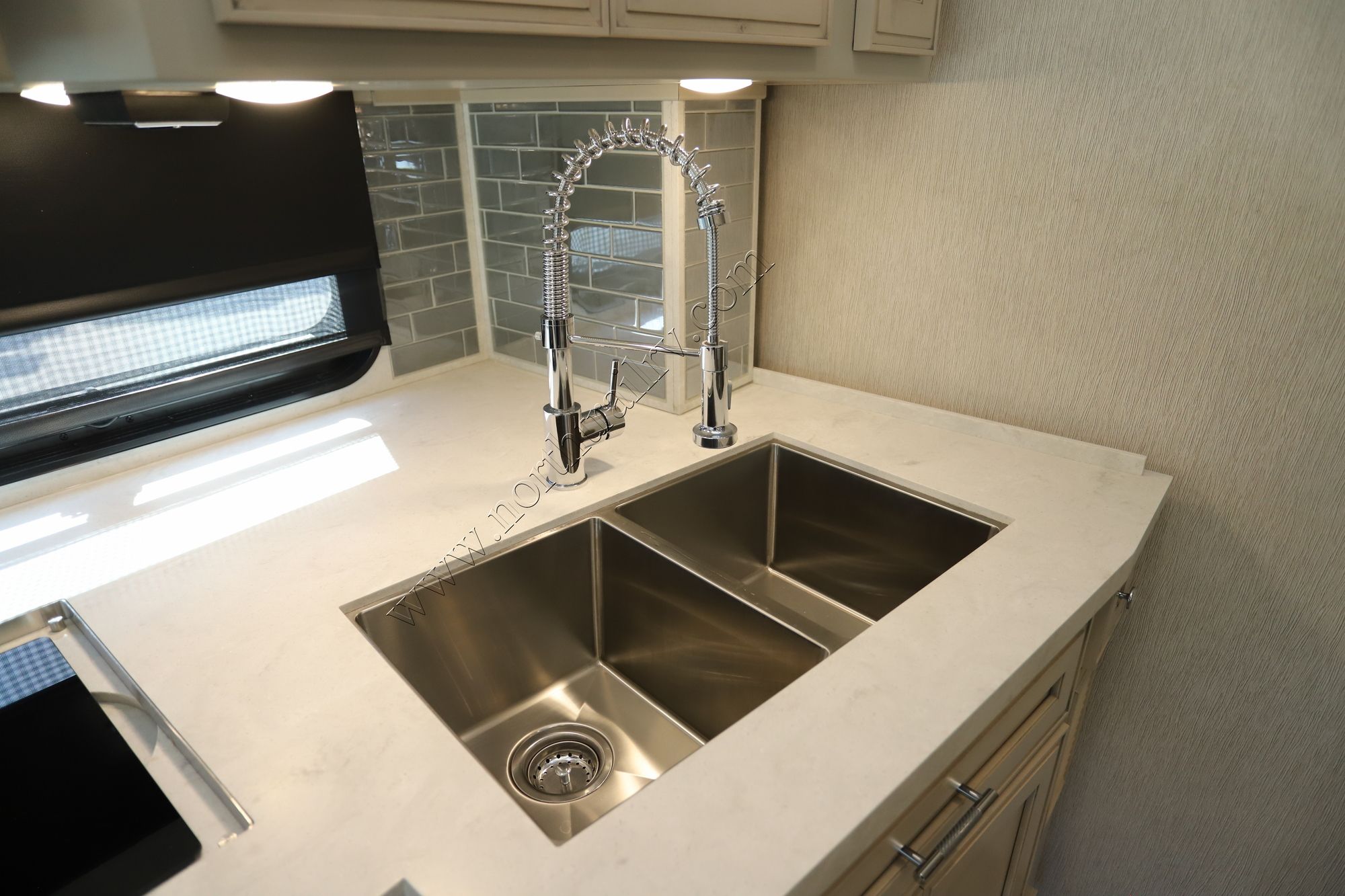 New 2022 Newmar Ventana 4369 Class A  For Sale