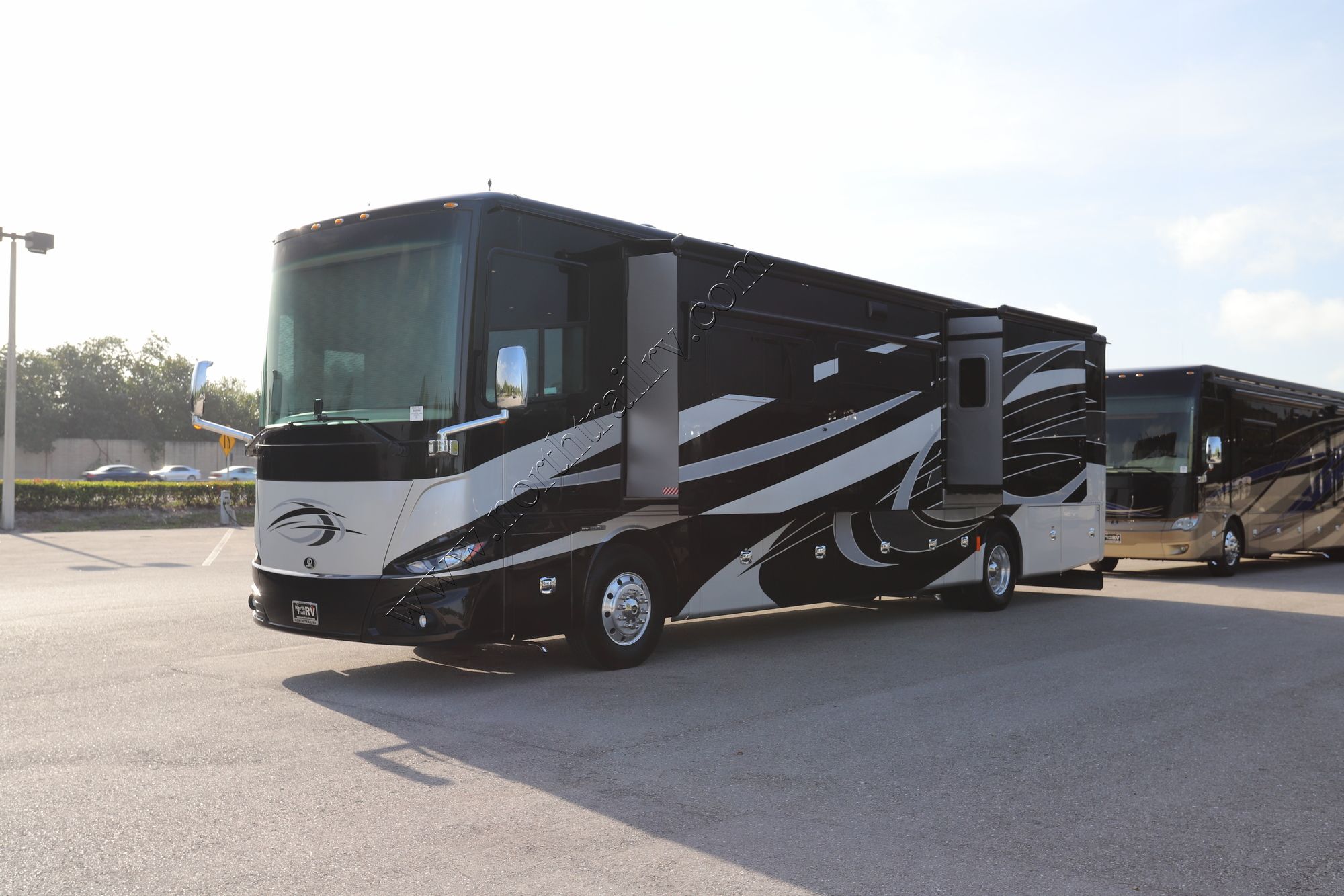 Used 2019 Tiffin Motor Homes Phaeton 40IH Class A  For Sale