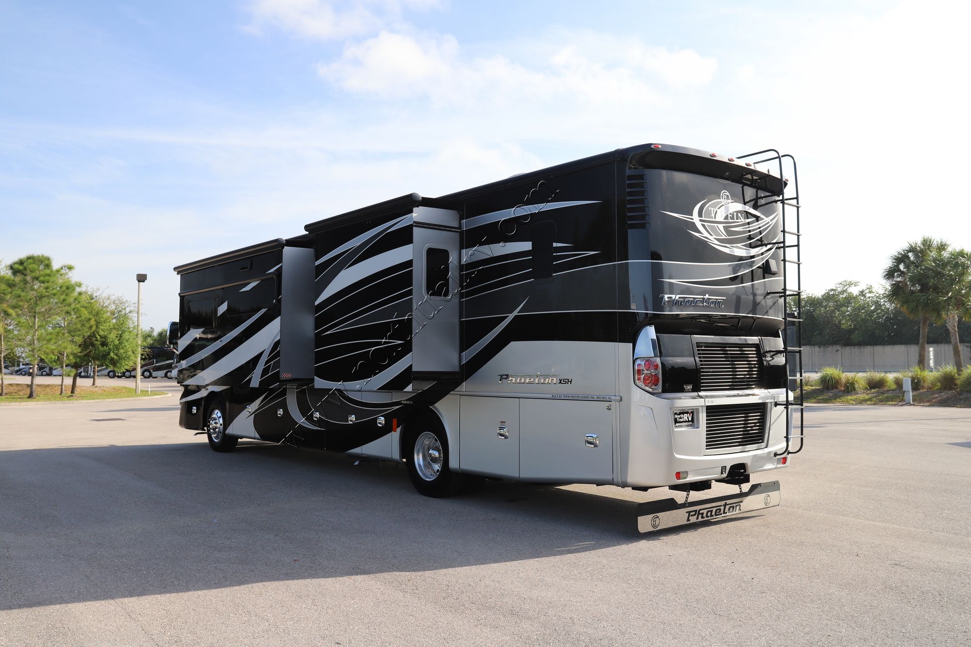 Used 2019 Tiffin Motor Homes Phaeton 40IH Class A  For Sale