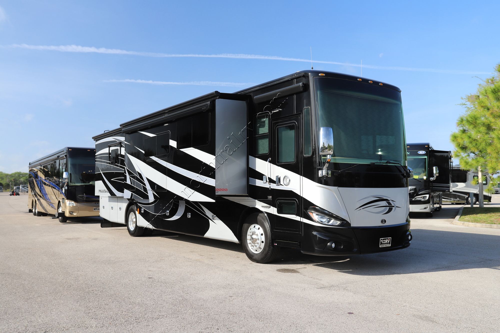 Used 2019 Tiffin Motor Homes Phaeton 40IH Class A  For Sale