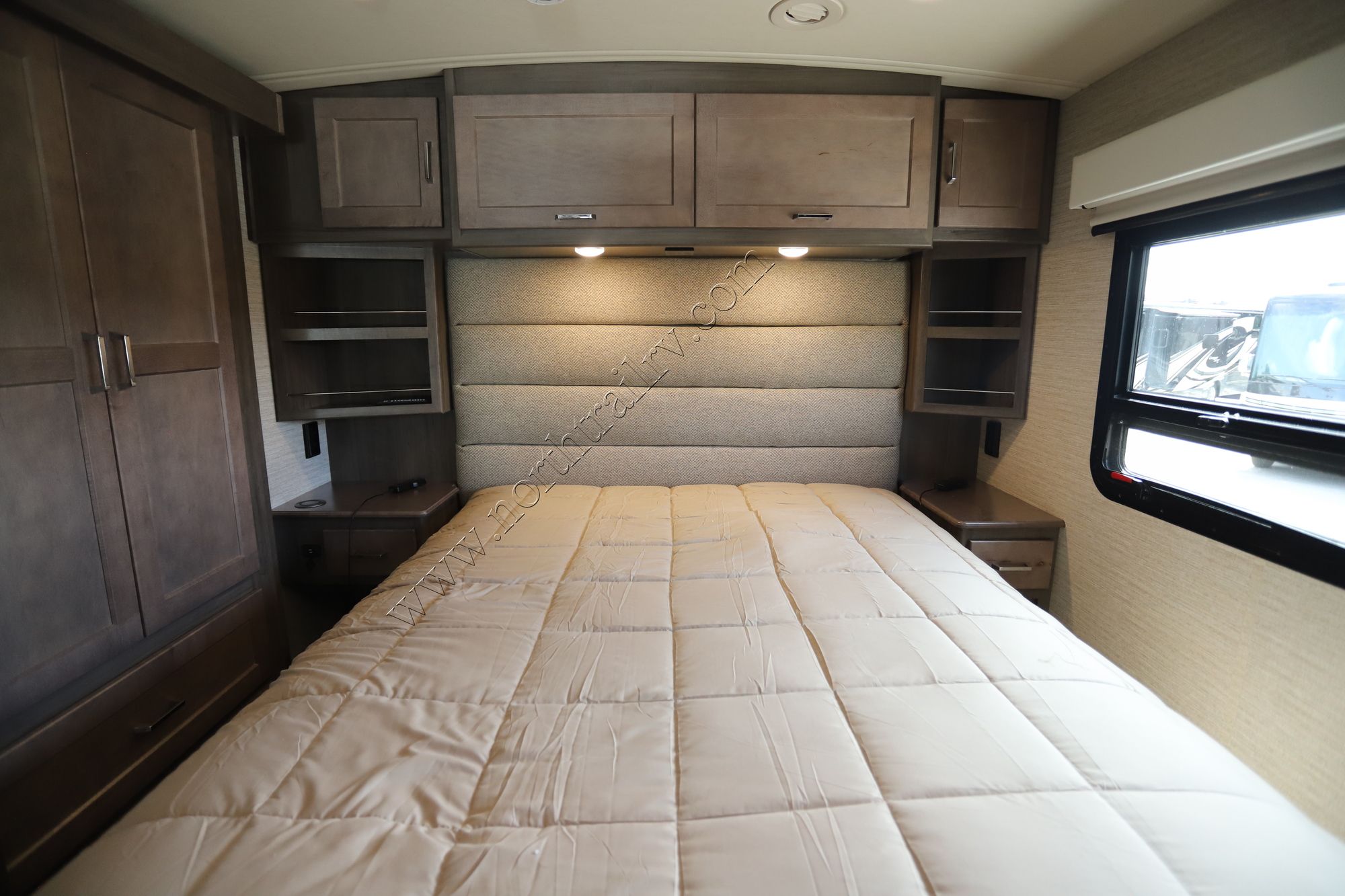 Used 2021 Winnebago Forza 34T Class A  For Sale