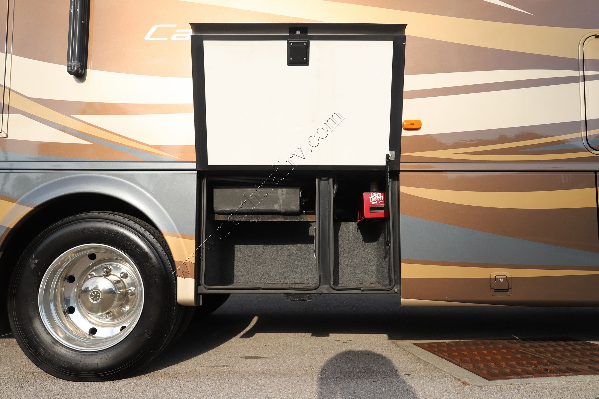 Used 2013 Newmar Canyon Star 3610 Class A  For Sale