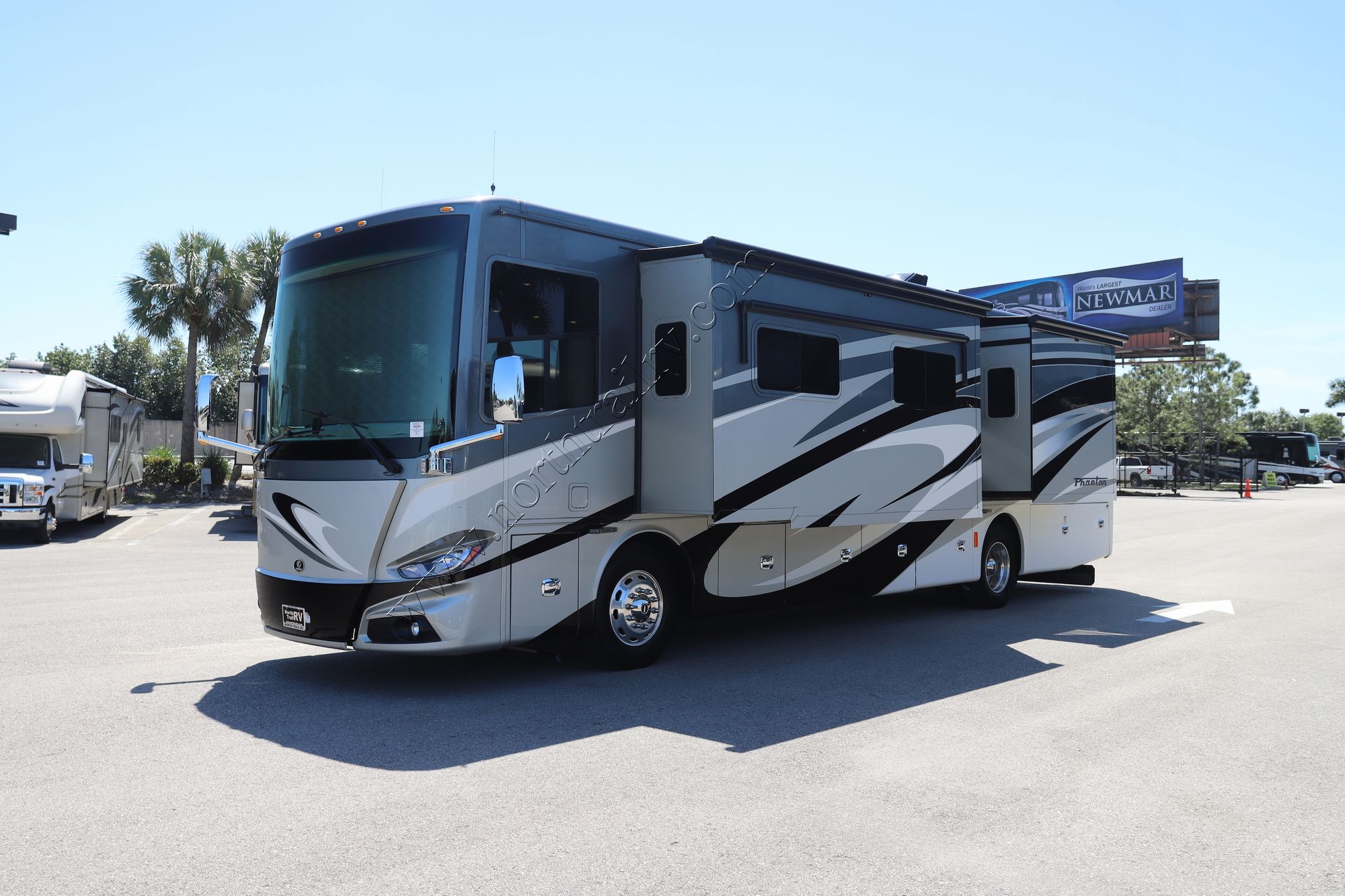 Used 2018 Tiffin Motor Homes Phaeton 37BH Class A  For Sale