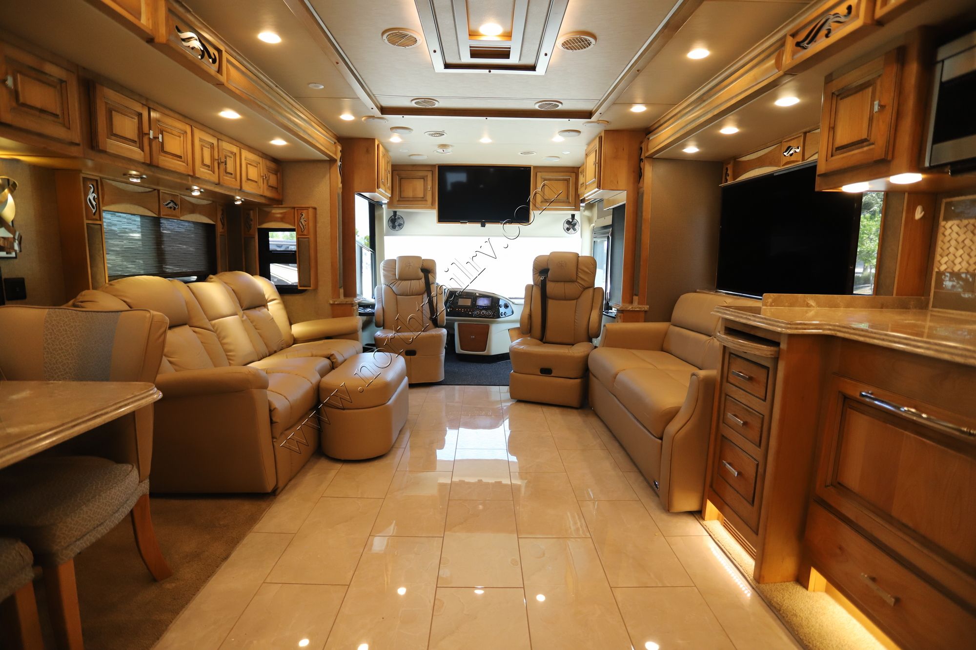 Used 2018 Tiffin Motor Homes Phaeton 37BH Class A  For Sale