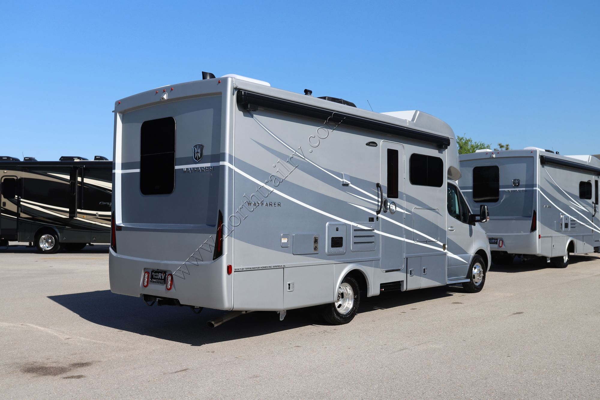 New 2022 Tiffin Motor Homes Wayfarer 25JW Class C  For Sale