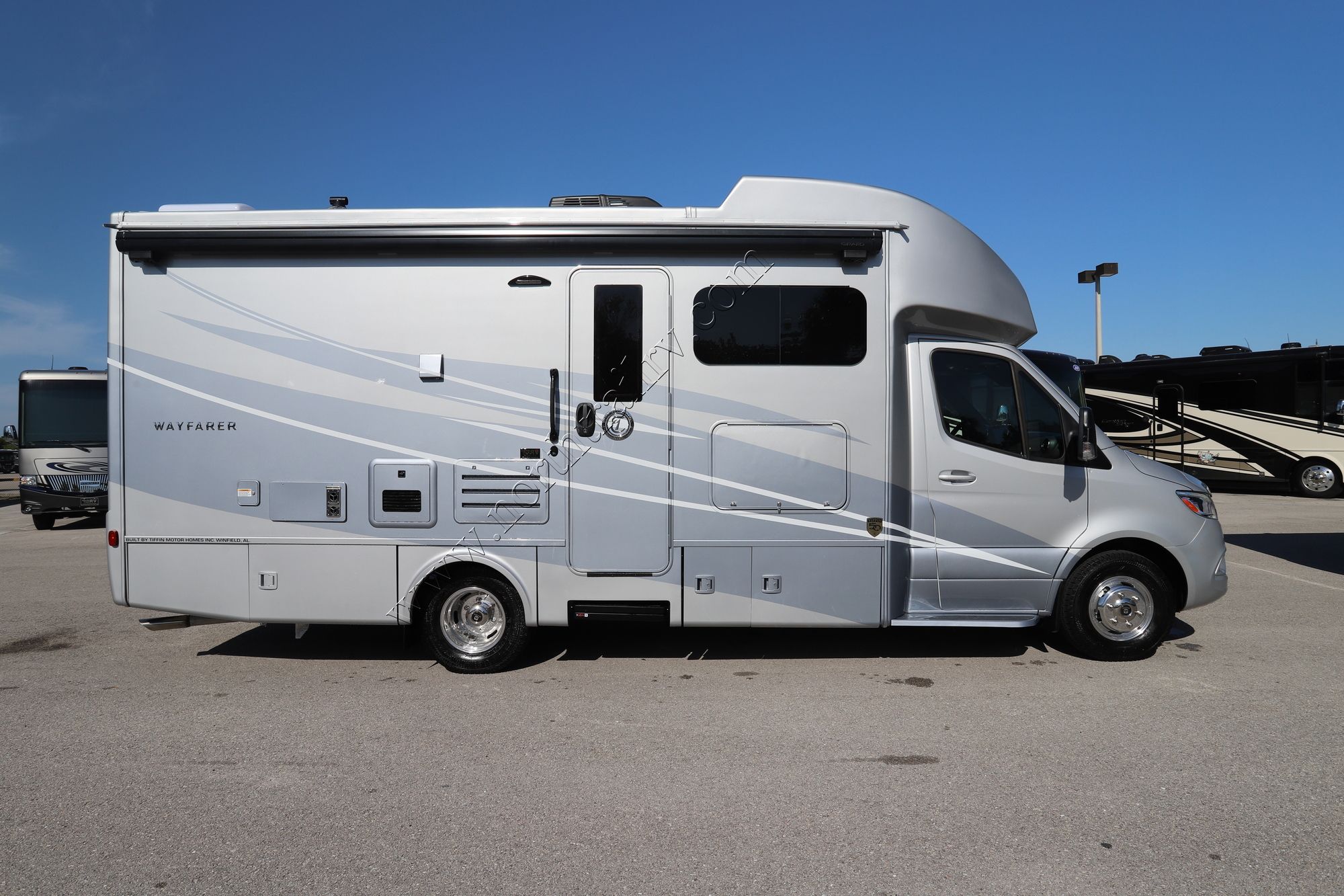 New 2022 Tiffin Motor Homes Wayfarer 25JW Class C  For Sale