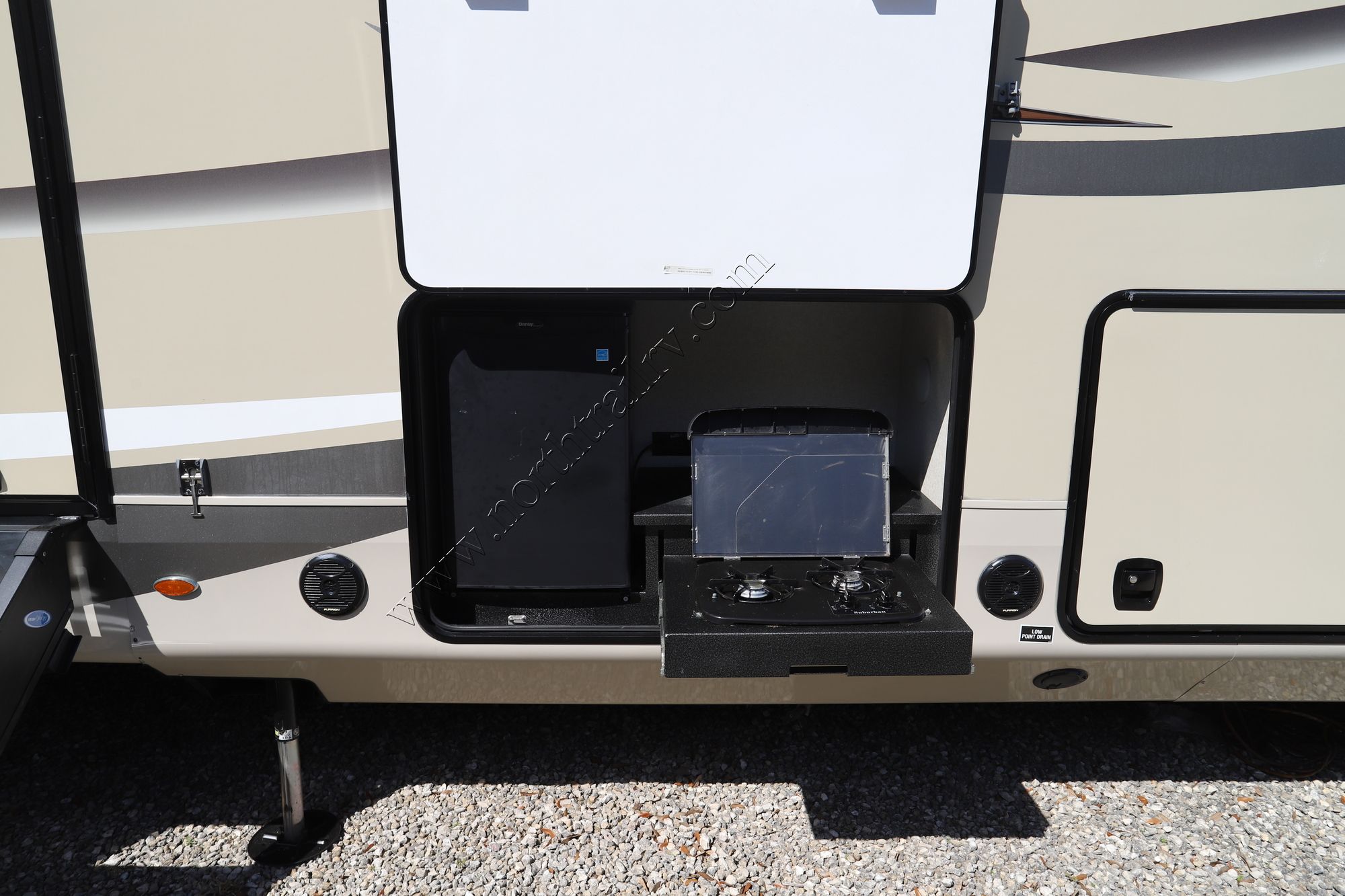 Used 2018 Jayco Pinnacle 37MDQS Fifth Wheel  For Sale