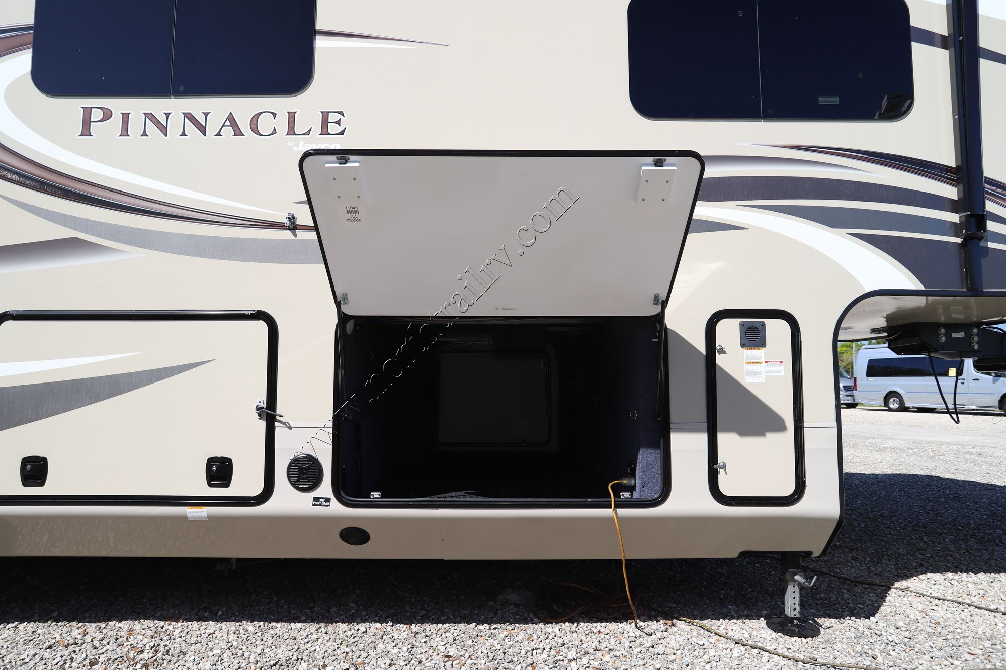 Used 2018 Jayco Pinnacle 37MDQS Fifth Wheel  For Sale