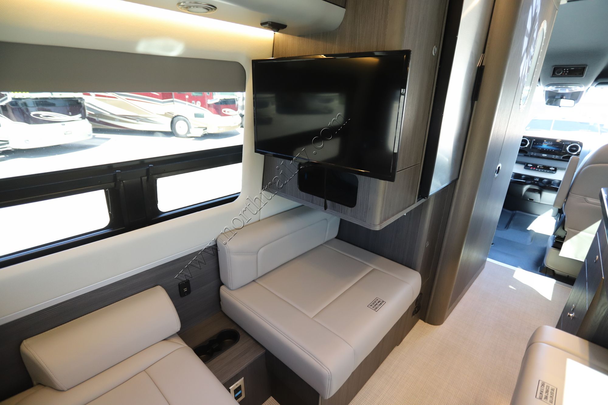 New 2022 Airstream Interstate 19 4X4 Class B  For Sale