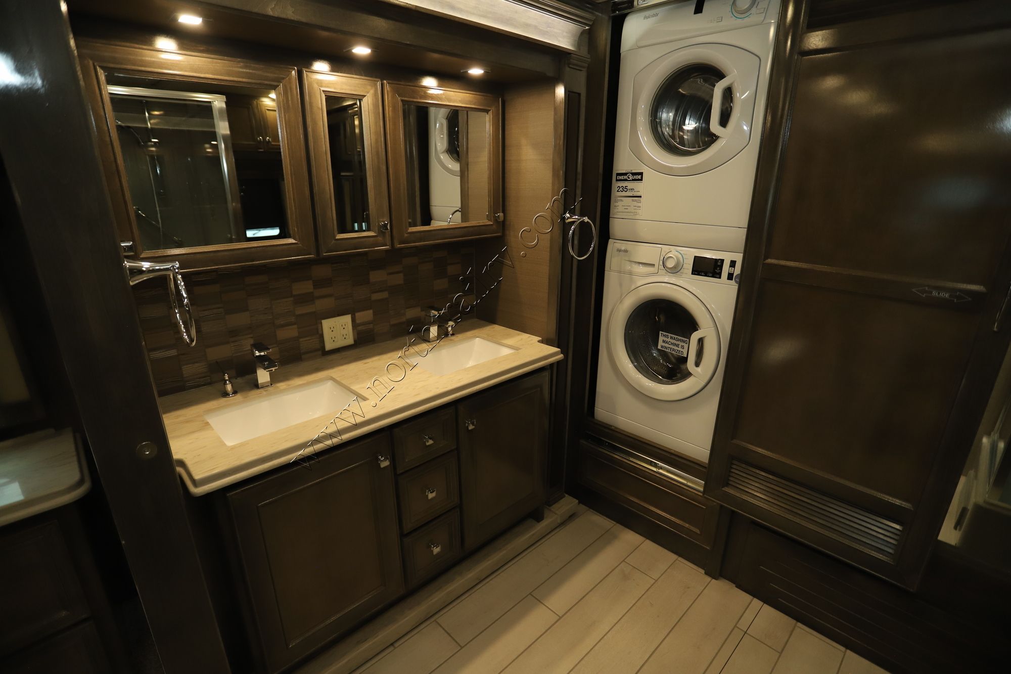 New 2022 Tiffin Motor Homes Phaeton 40IH Class A  For Sale