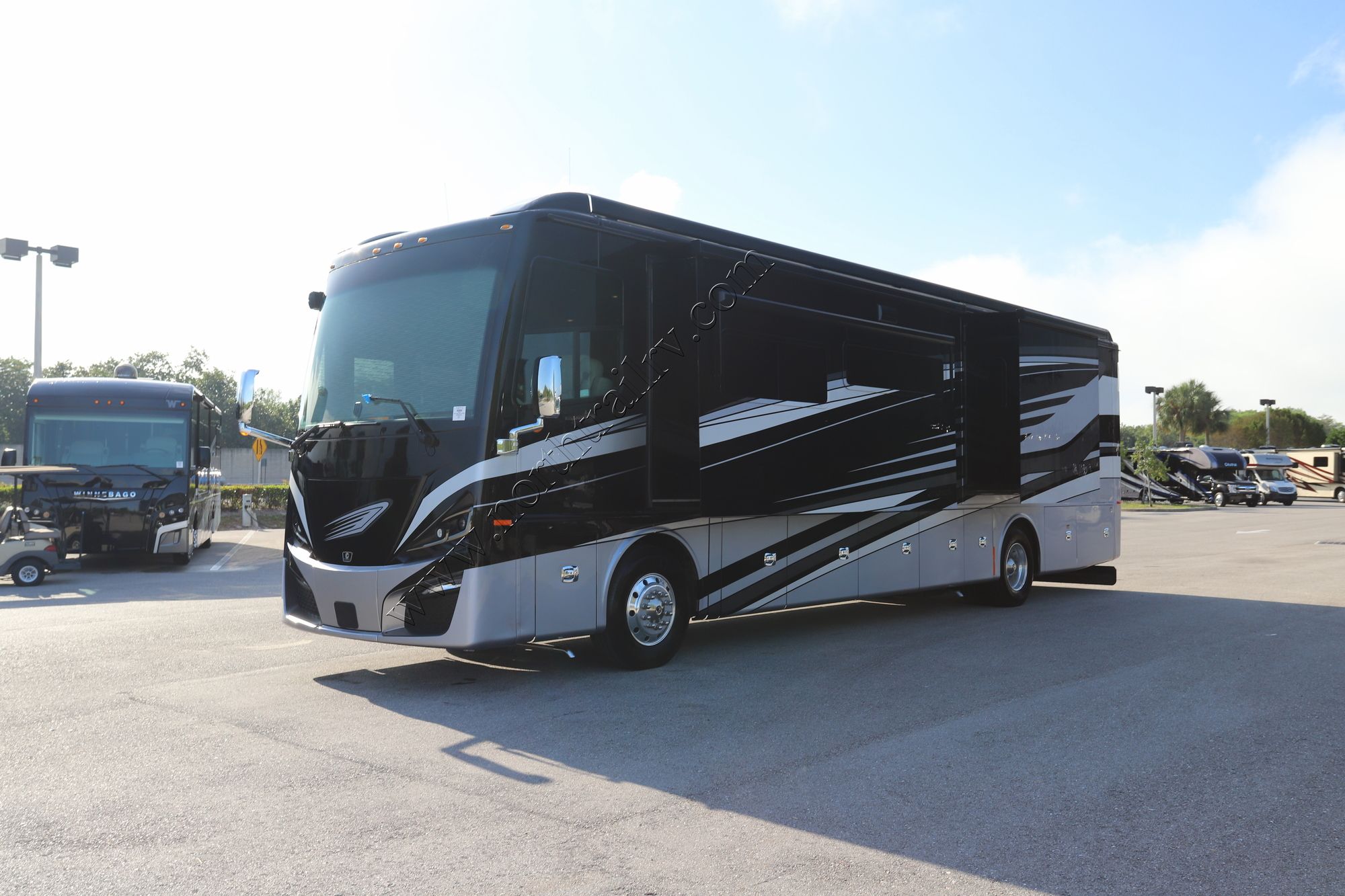 New 2022 Tiffin Motor Homes Phaeton 40IH Class A  For Sale