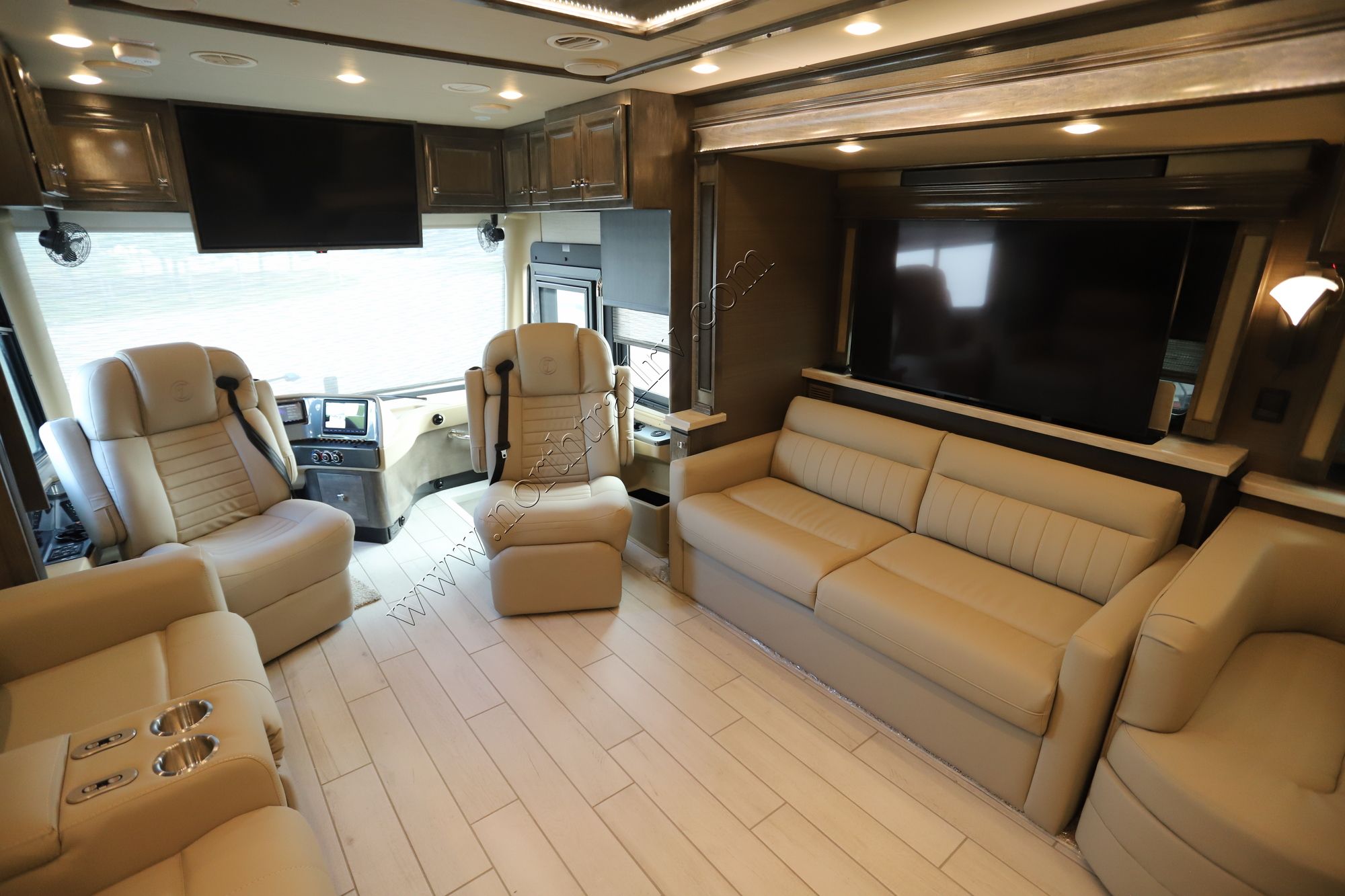 New 2022 Tiffin Motor Homes Phaeton 40IH Class A  For Sale