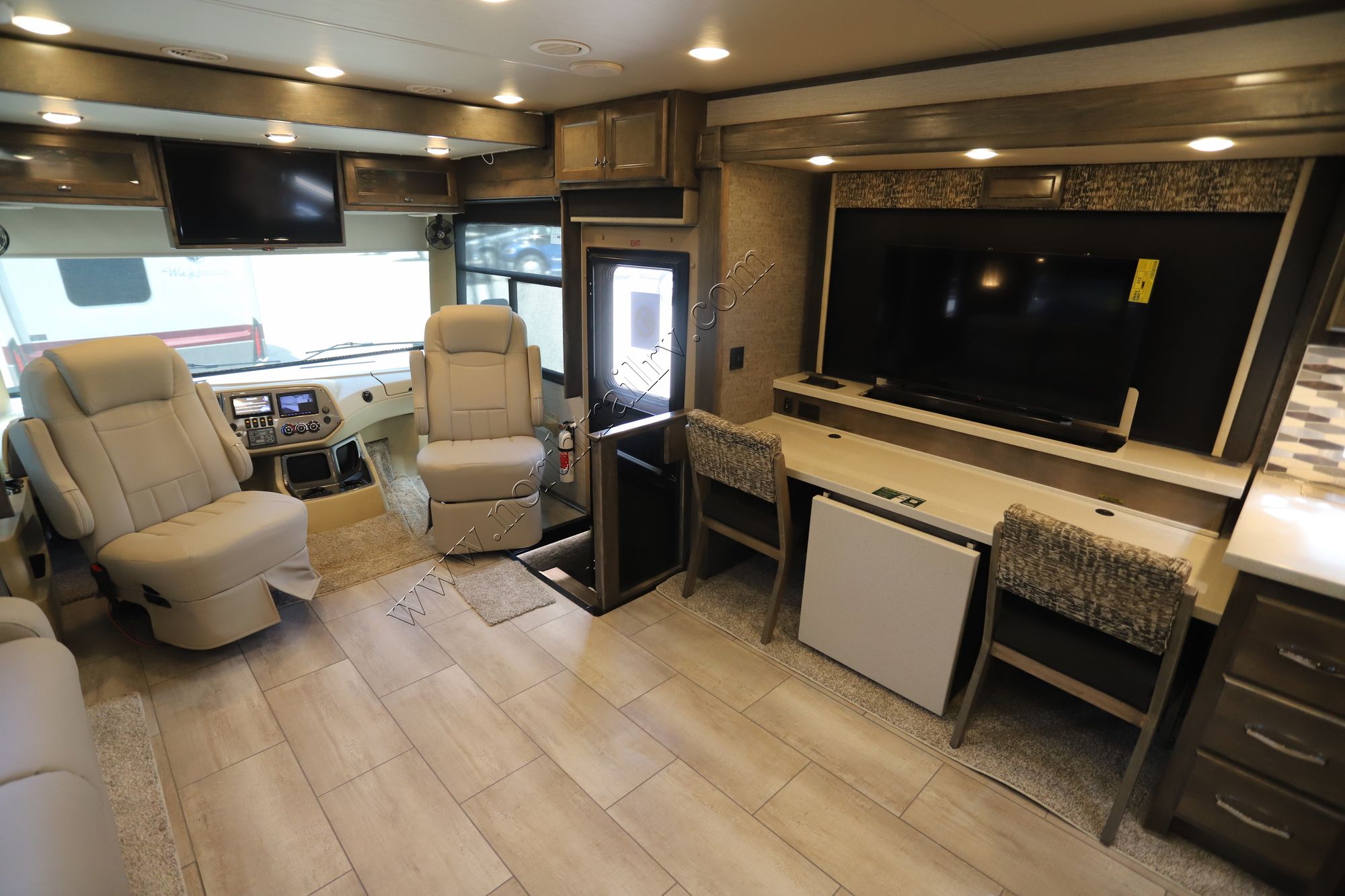 New 2022 Tiffin Motor Homes Allegro 34PA Class A  For Sale