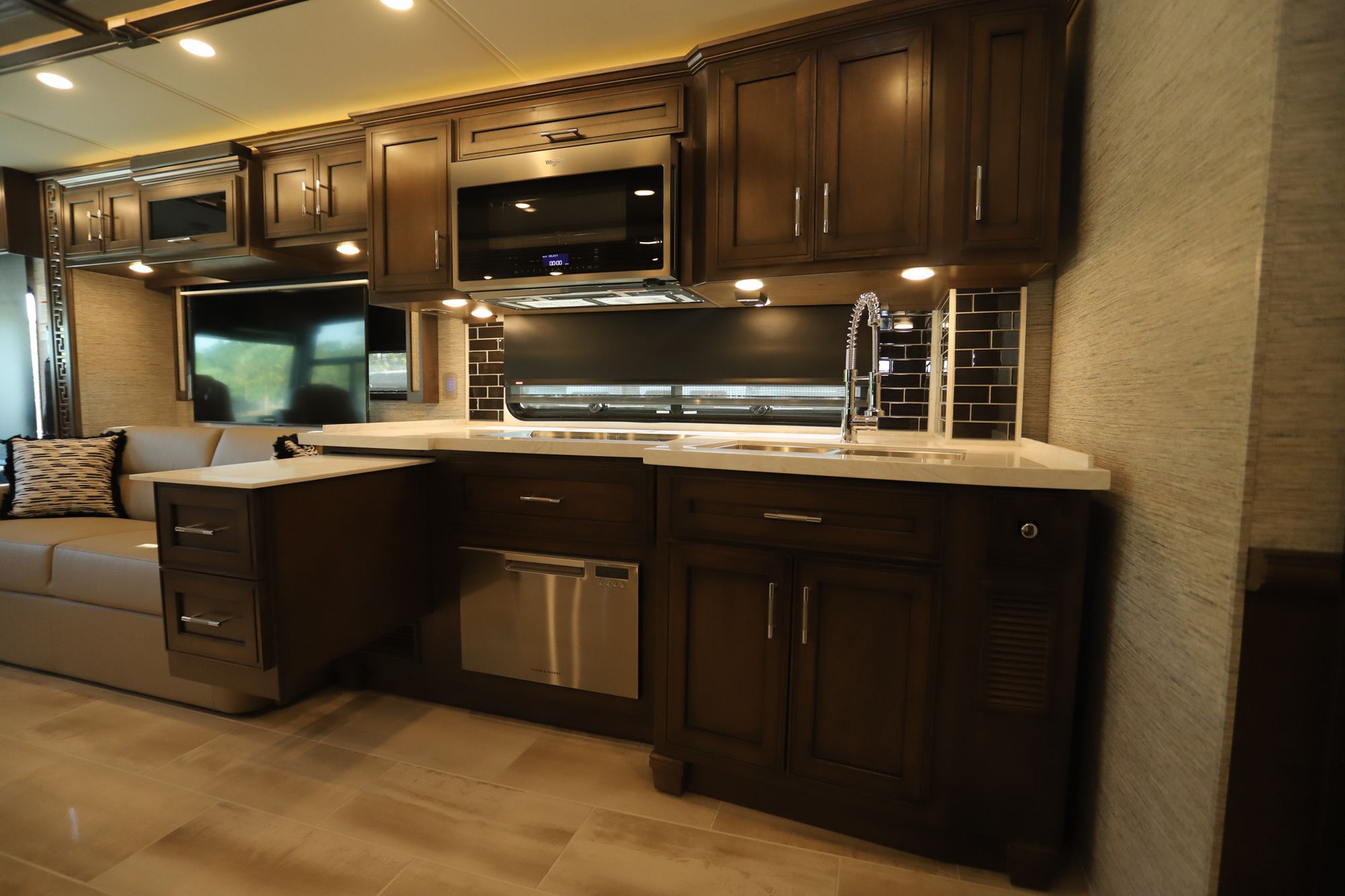 New 2022 Newmar Ventana 4369 Class A  For Sale