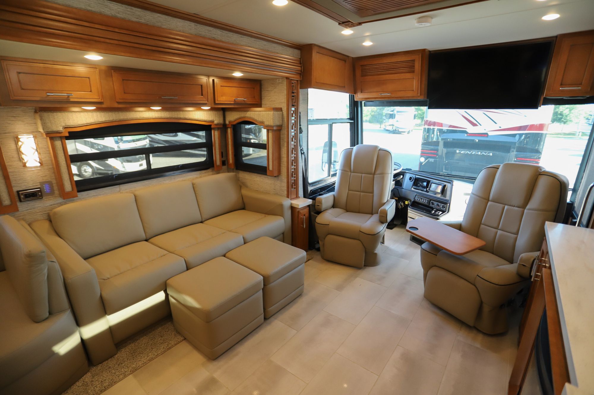 Used 2021 Newmar Ventana 3709 Class A  For Sale