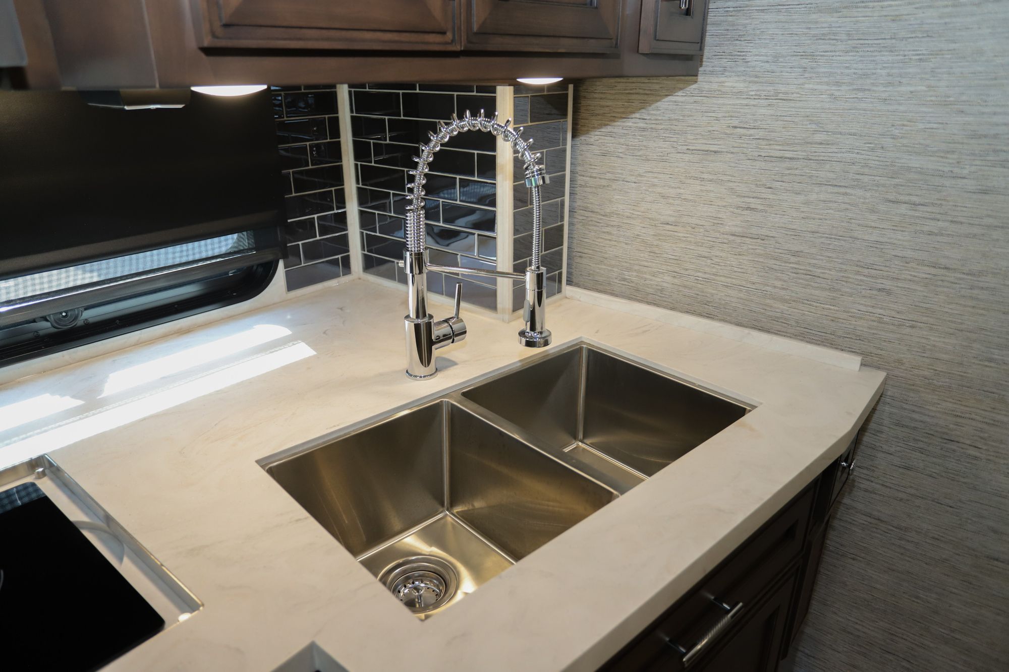 New 2022 Newmar Ventana 4369 Class A  For Sale