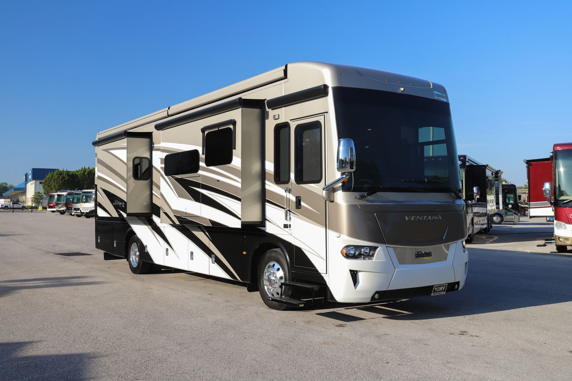 Used 2021 Newmar Ventana 3709 Class A  For Sale