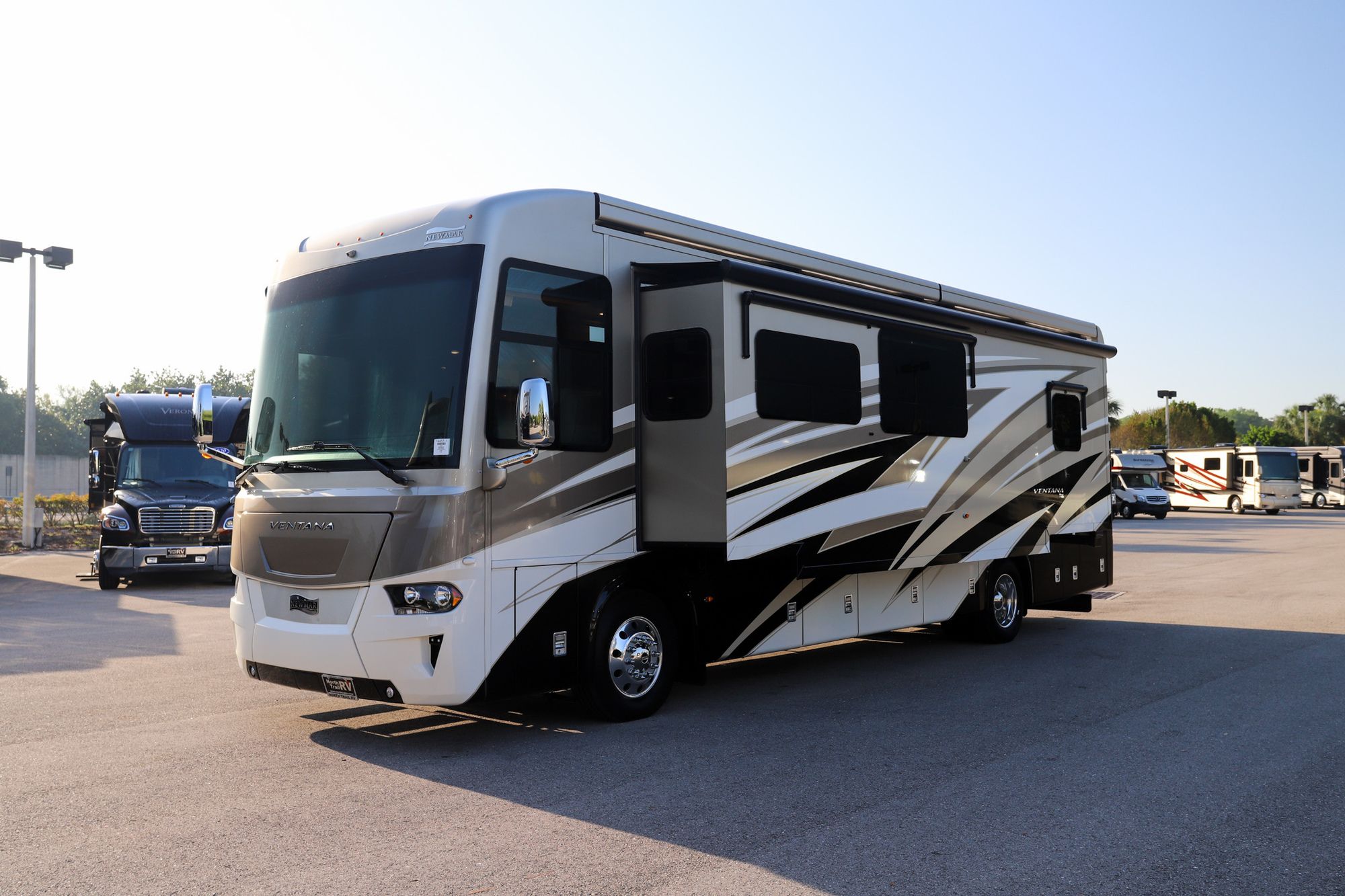 Used 2021 Newmar Ventana 3709 Class A  For Sale