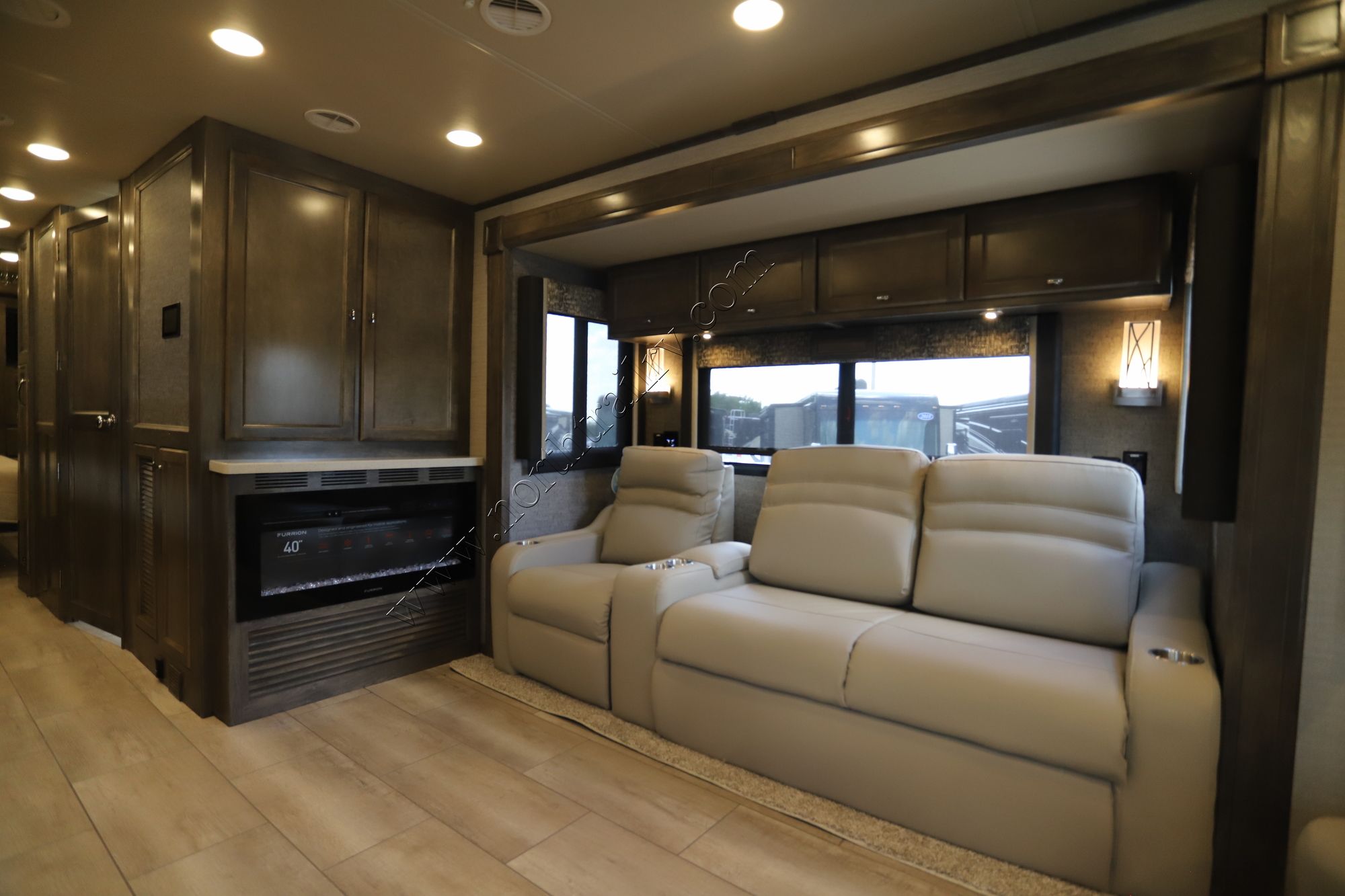 New 2022 Tiffin Motor Homes Allegro 34PA Class A  For Sale