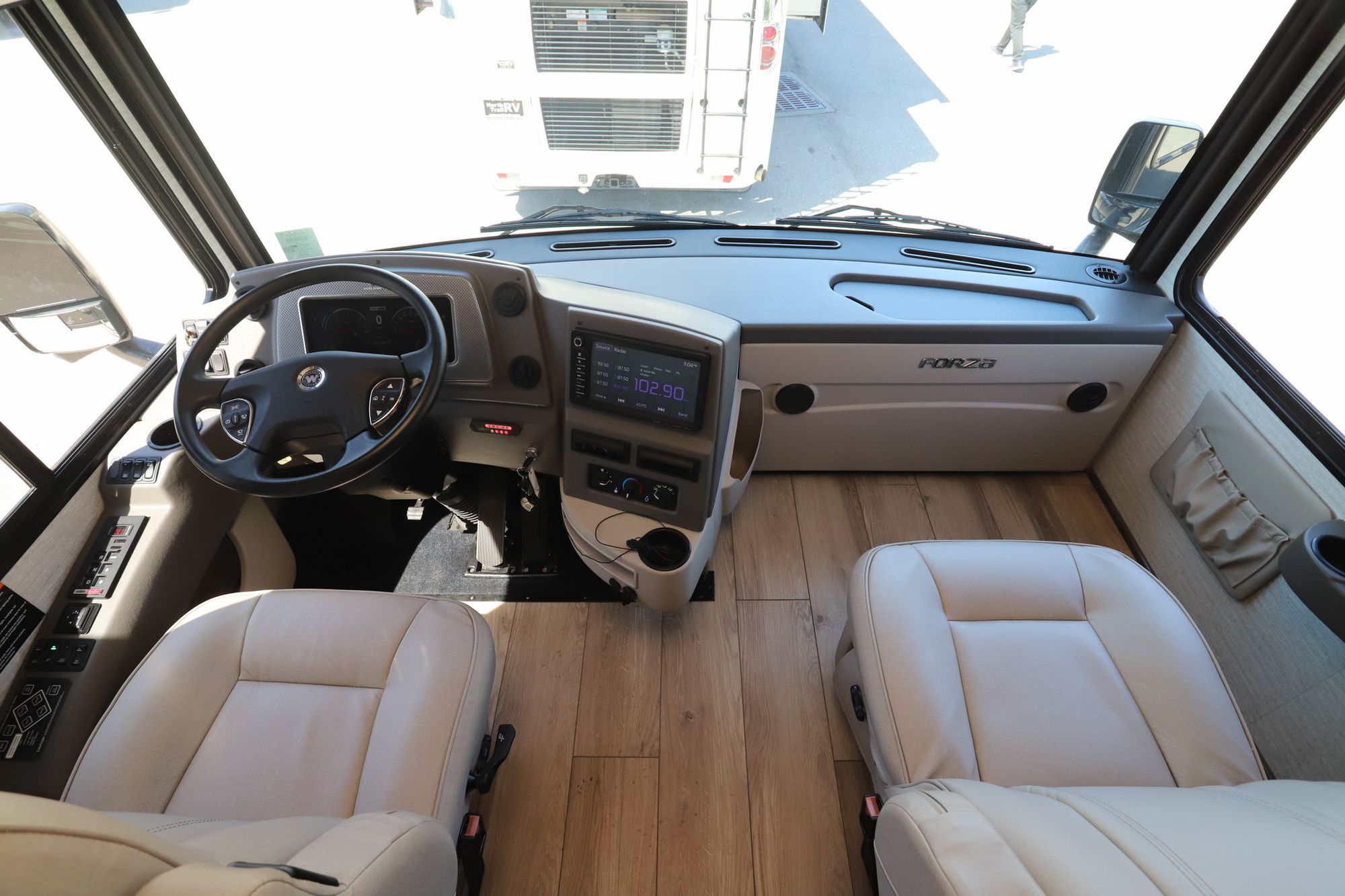 Used 2020 Winnebago Forza 34TAE Class A  For Sale