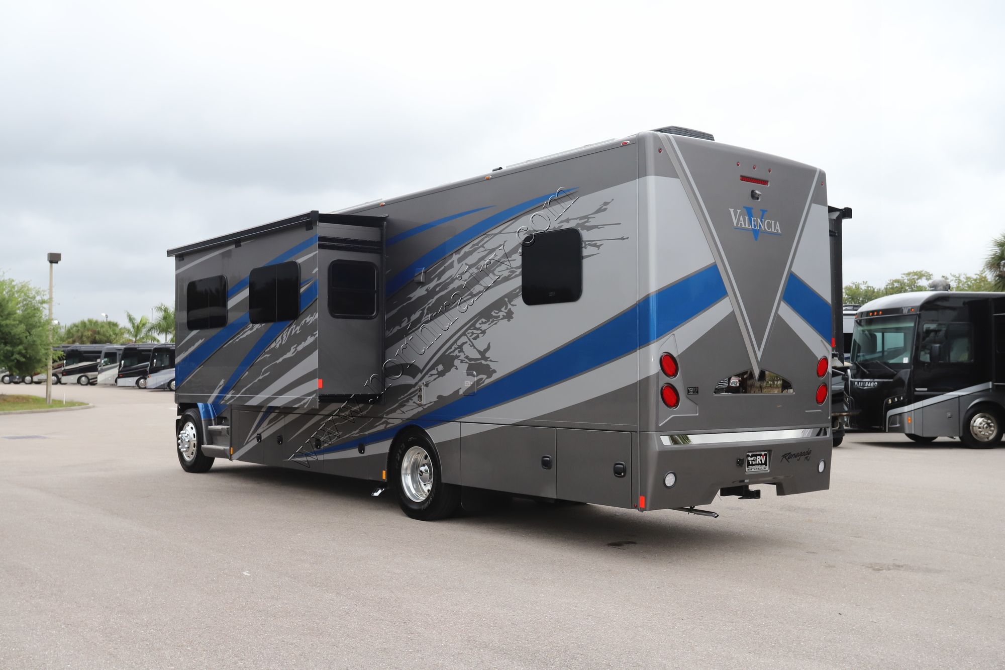 New 2022 Renegade Rv Valencia 35MB Super C  For Sale