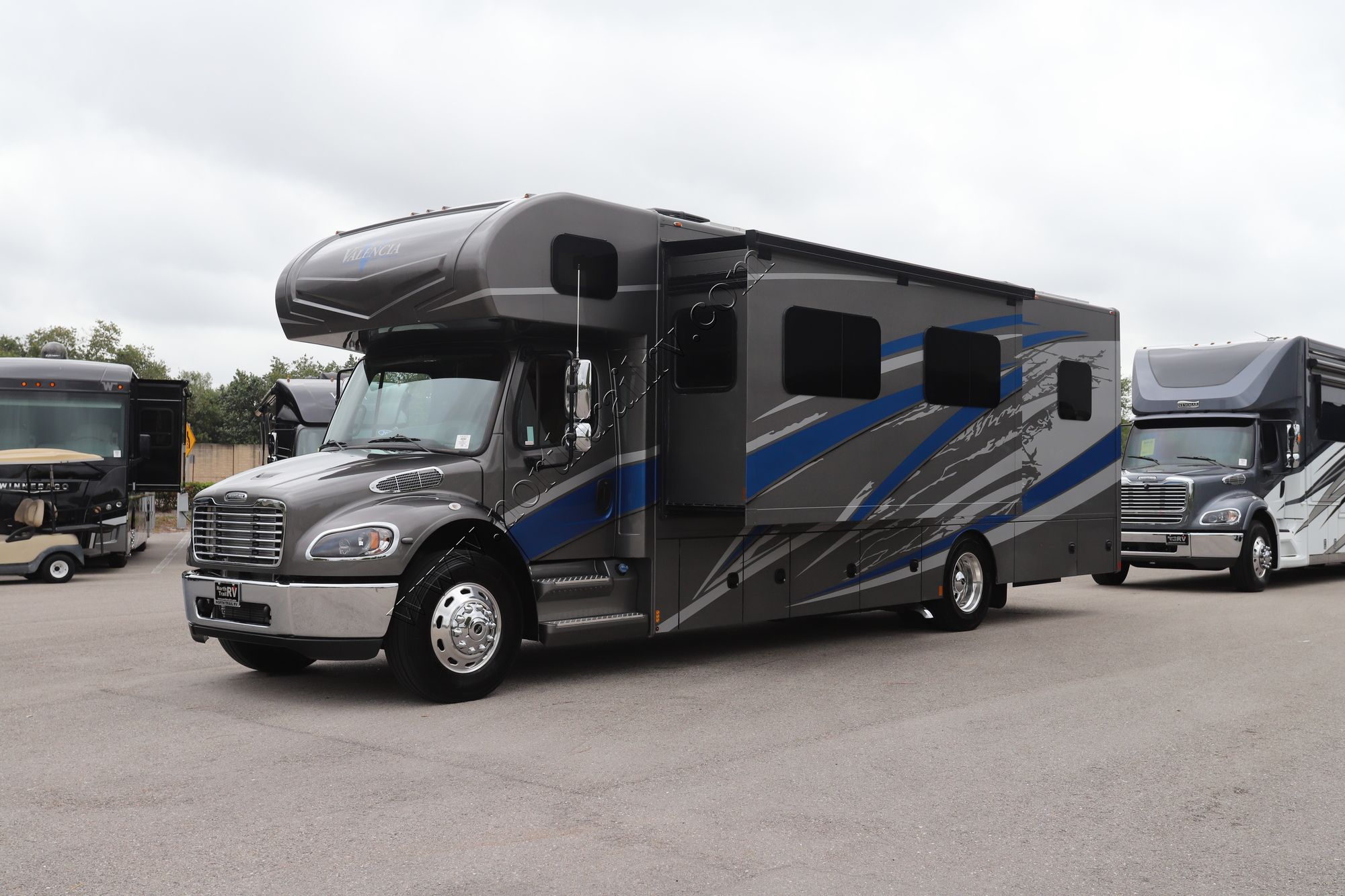 New 2022 Renegade Rv Valencia 35MB Super C  For Sale