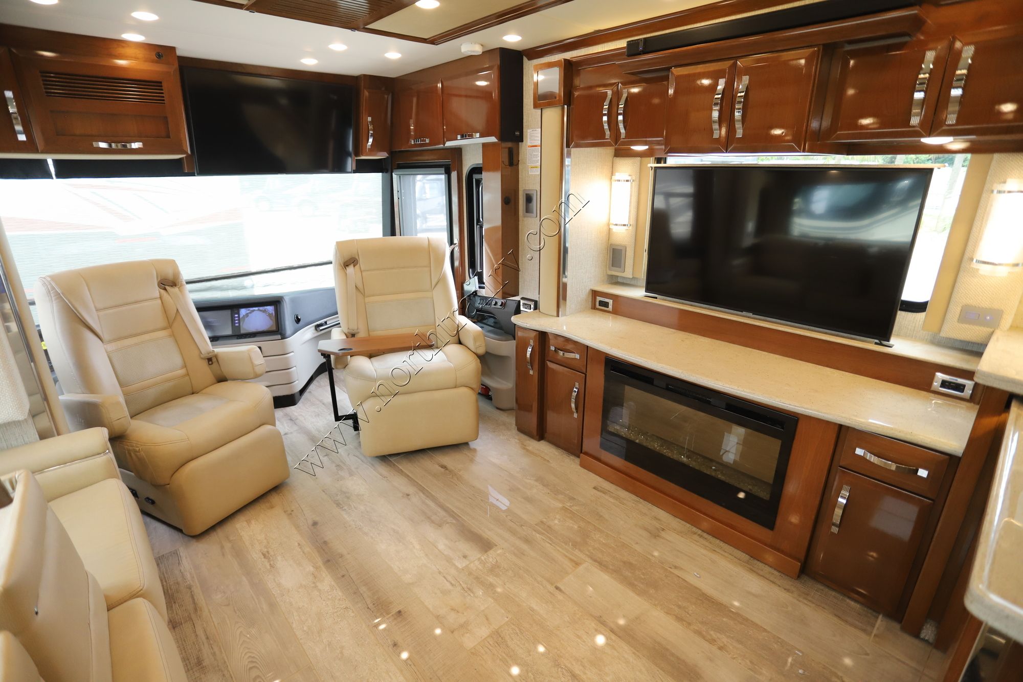 Used 2020 Newmar King Aire 4569 Class A  For Sale