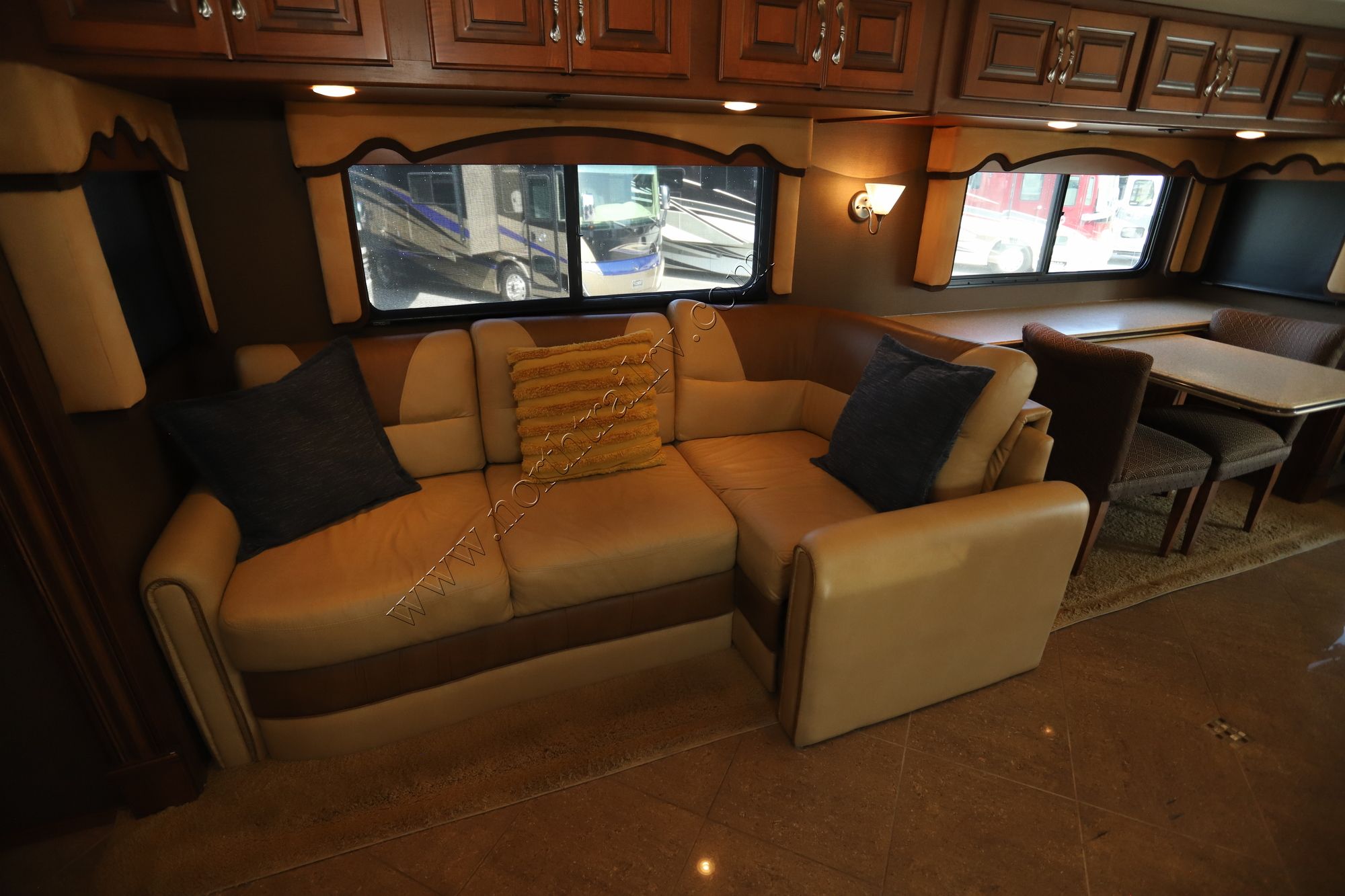 Used 2013 Fleetwood Discovery 40X Class A  For Sale