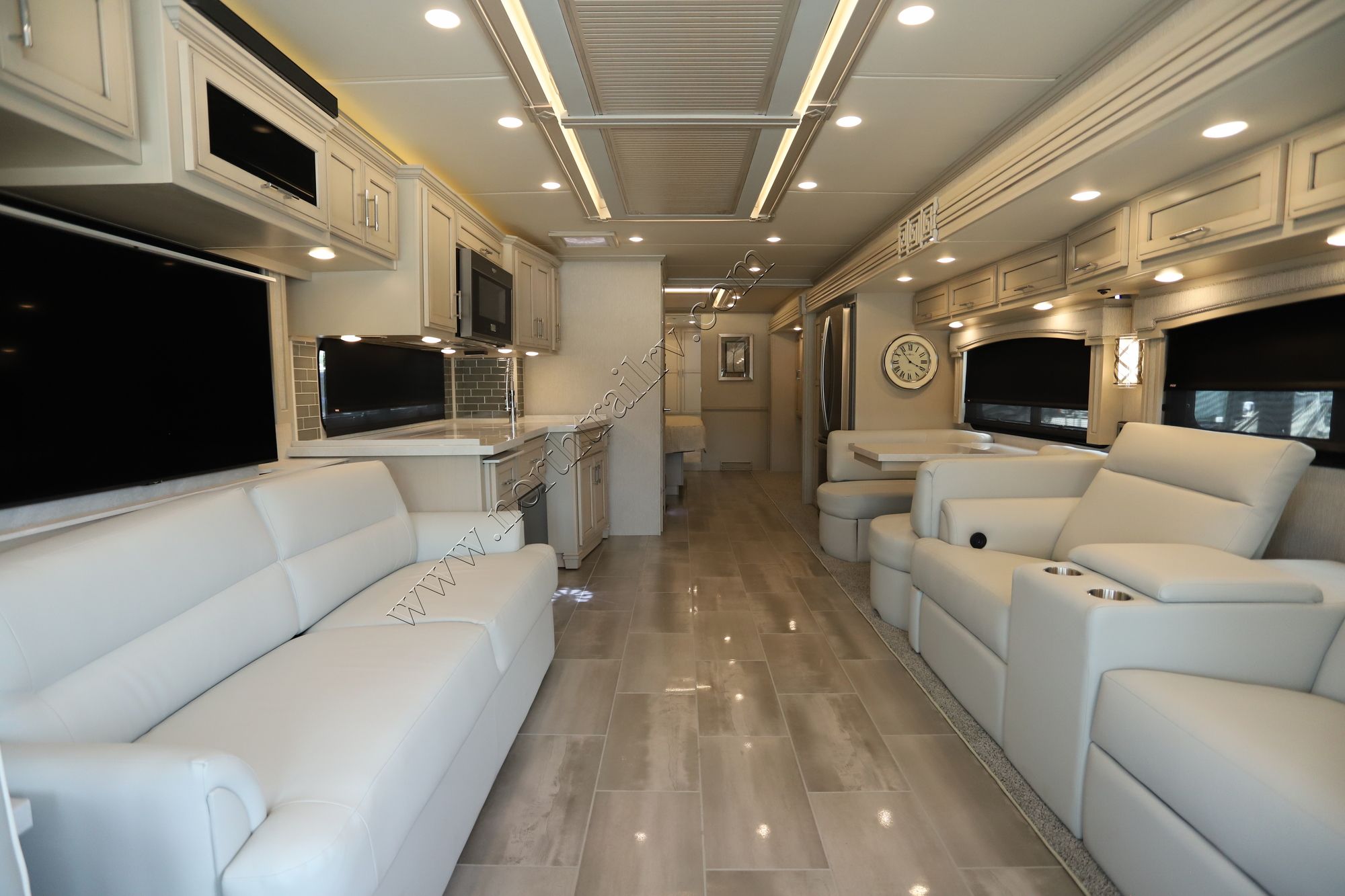 New 2022 Newmar Ventana 4369 Class A  For Sale