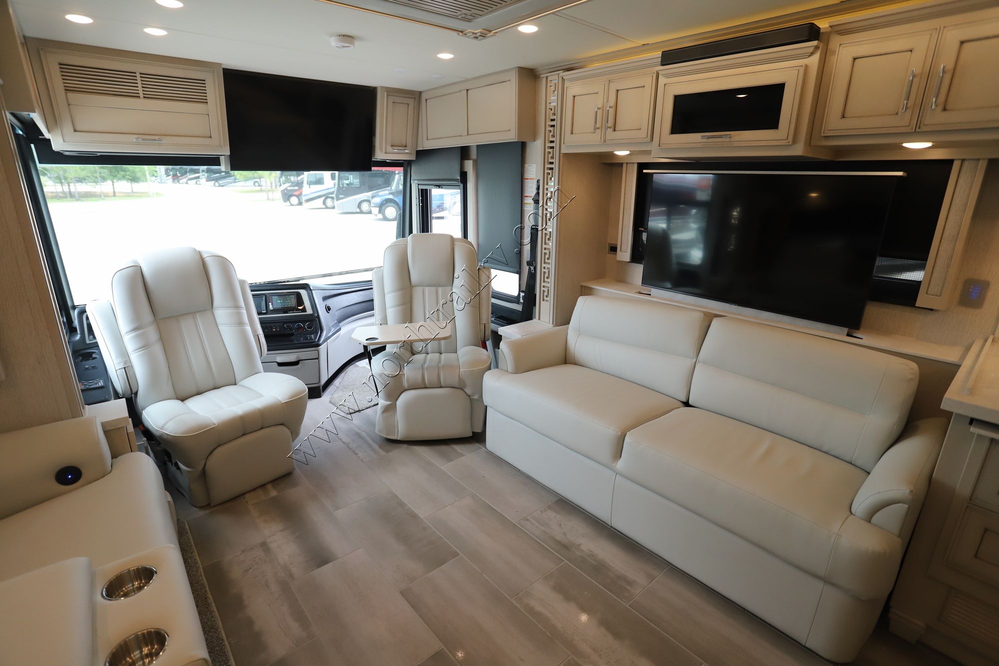 New 2022 Newmar Ventana 4369 Class A  For Sale