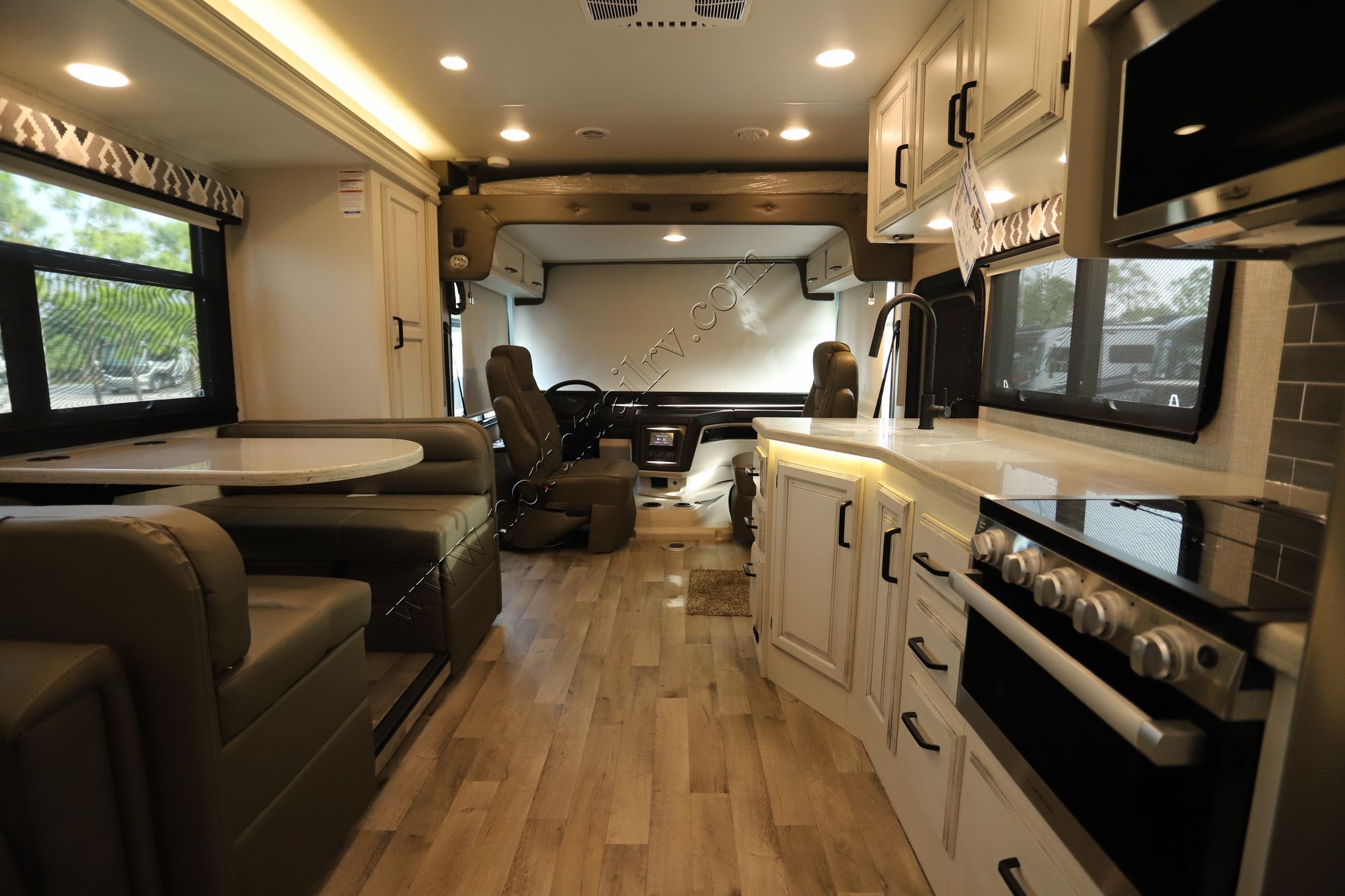 New 2022 Jayco Precept 34B Class A  For Sale