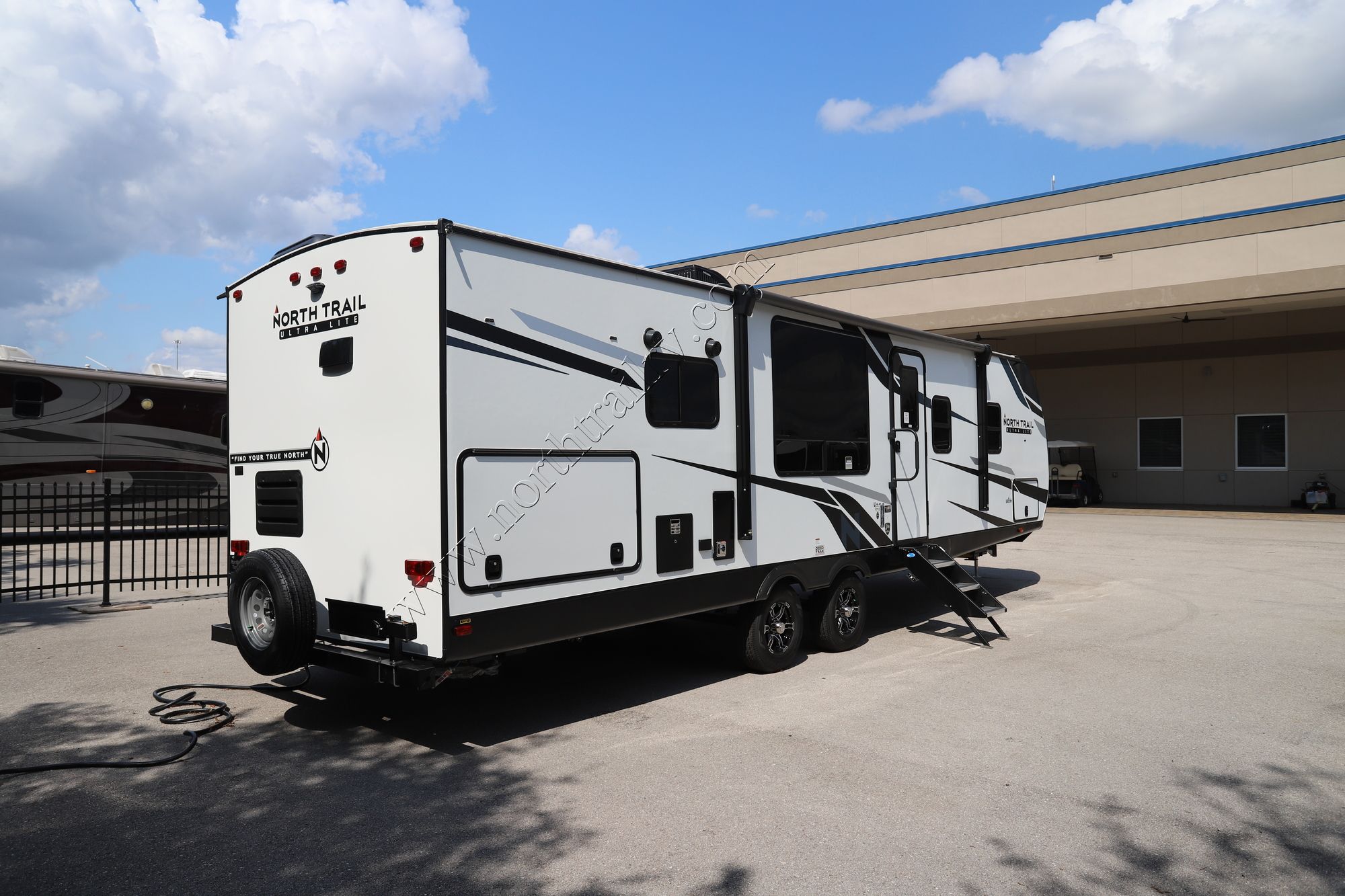 New 2022 Heartland Rv North Trail 25LRSS Travel Trailer  For Sale