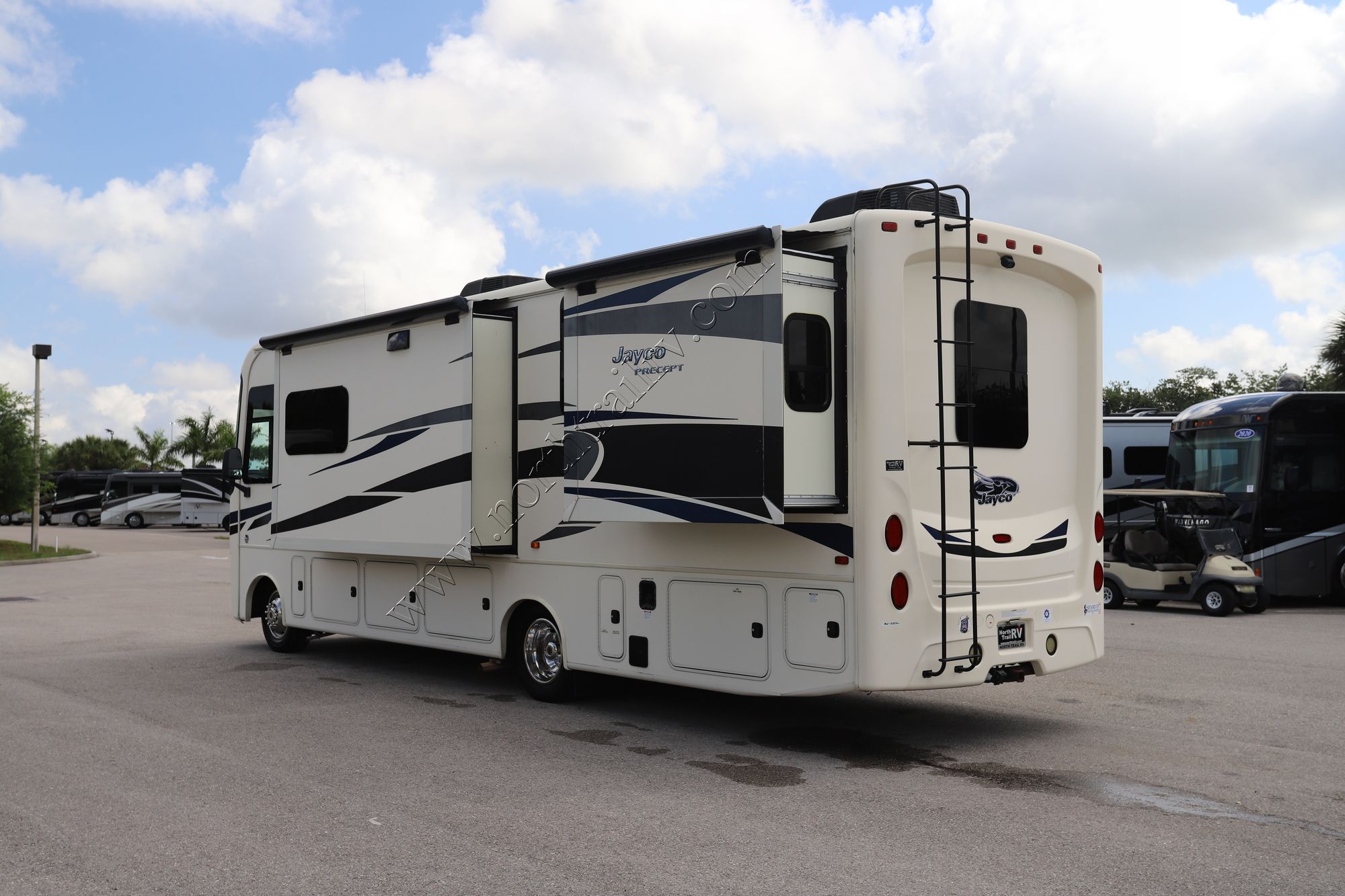 Used 2016 Jayco Precept 31U Class A  For Sale