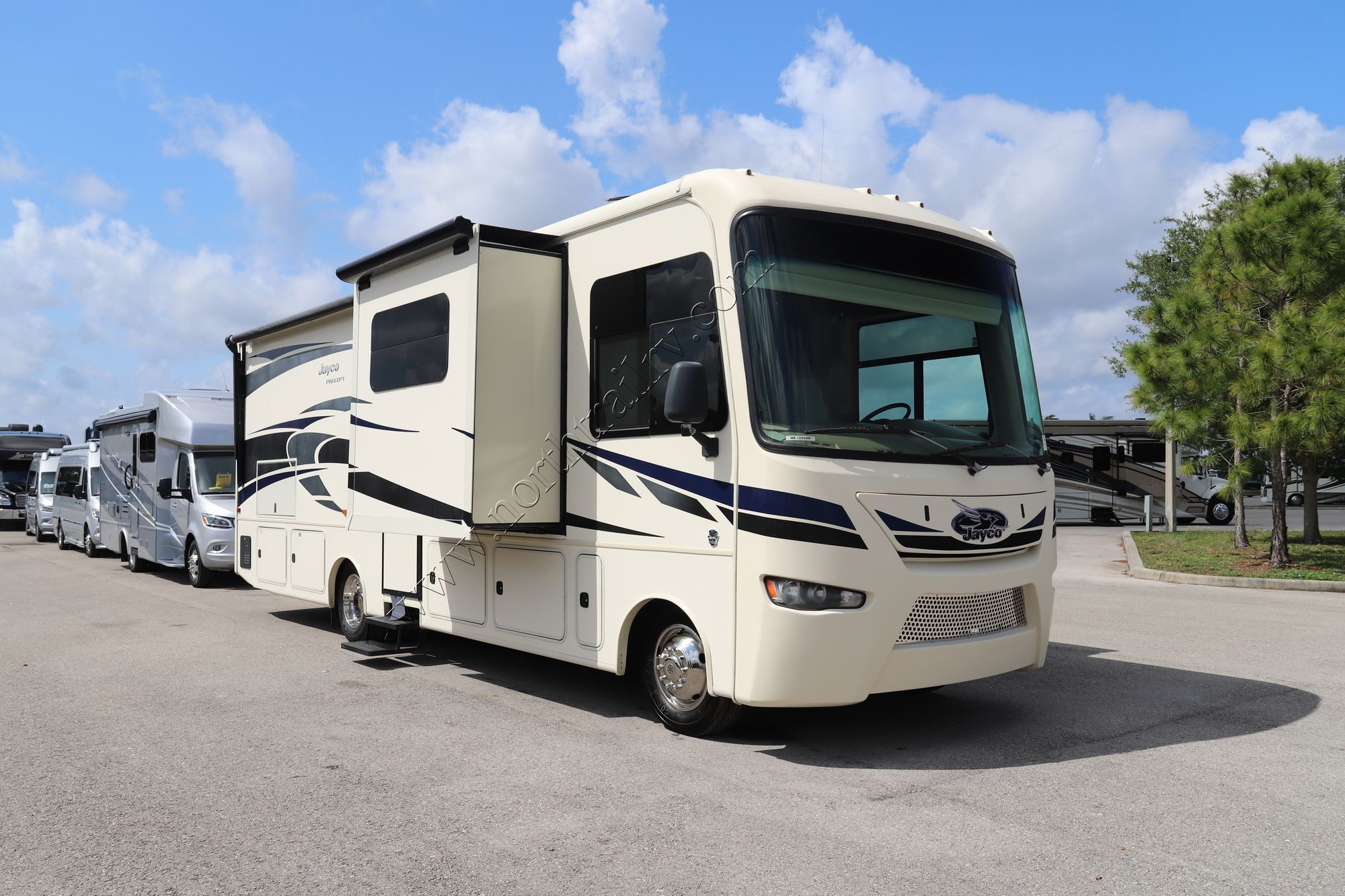 Used 2016 Jayco Precept 31U Class A  For Sale