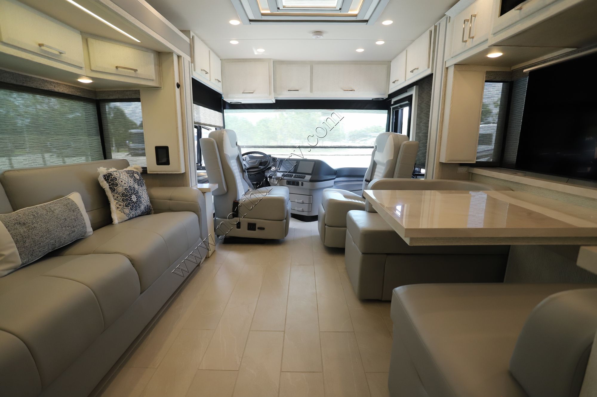 New 2022 Newmar New Aire 3543 Class A  For Sale