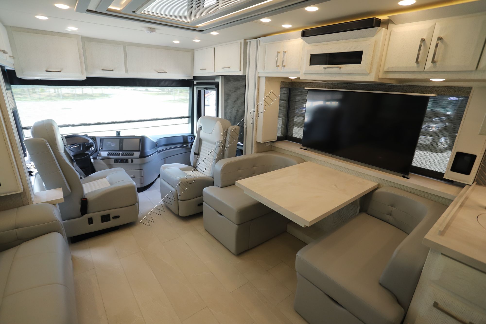 New 2022 Newmar New Aire 3543 Class A  For Sale