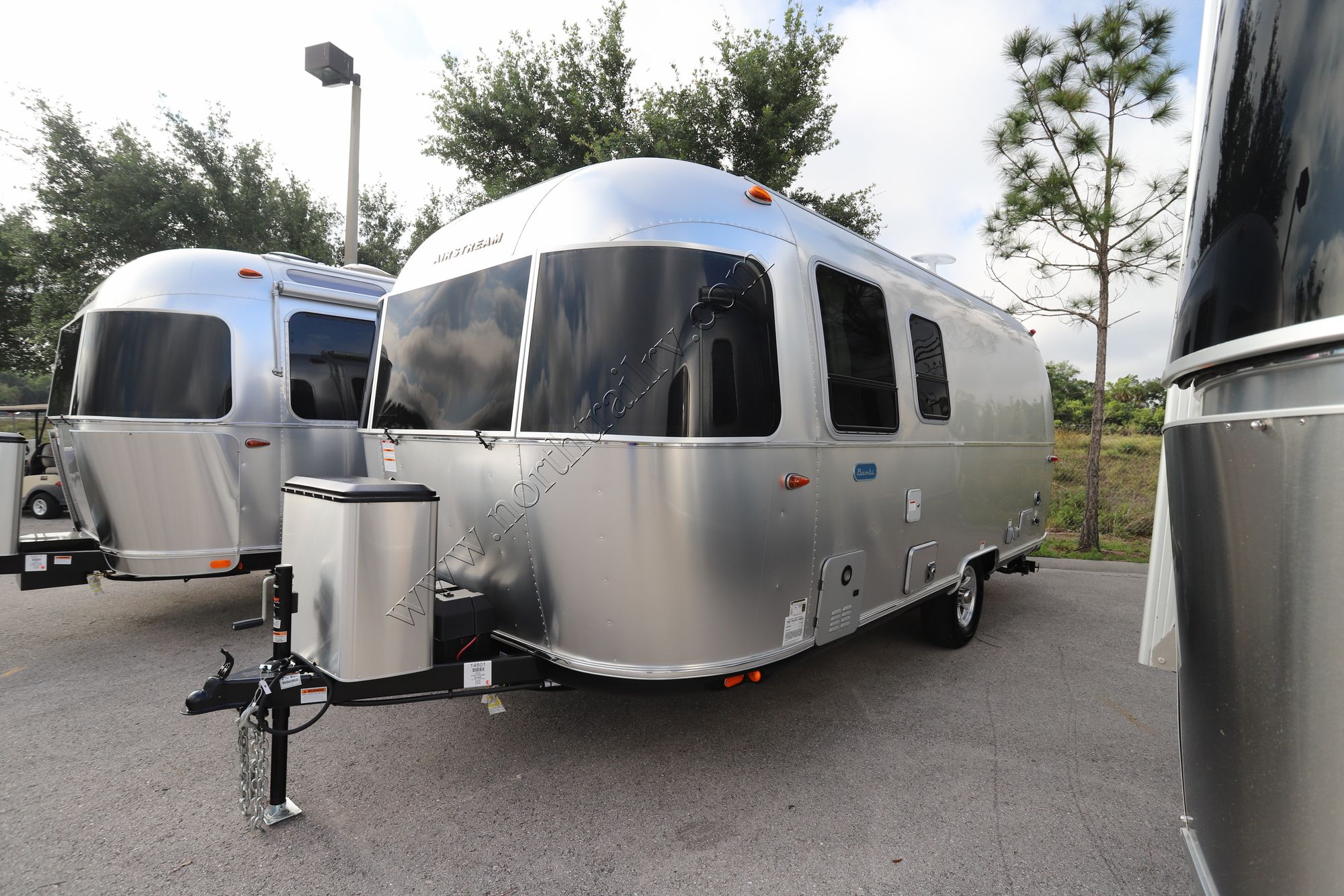 New 2022 Airstream Bambi 22FB Travel Trailer  For Sale