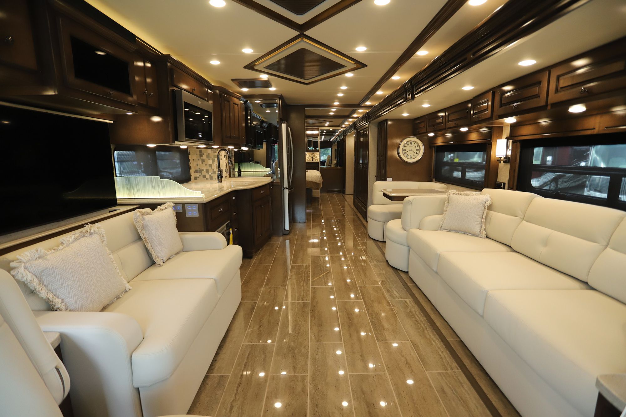 New 2022 Newmar Dutch Star 4326 Class A  For Sale