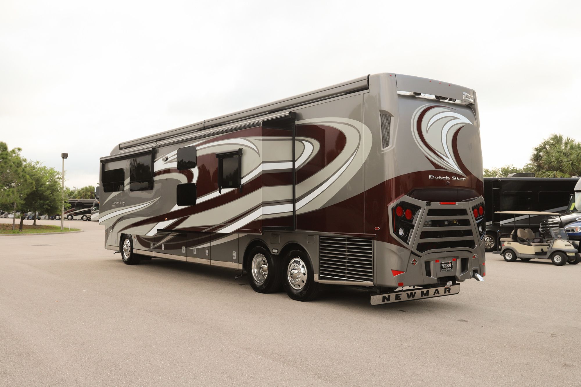 New 2022 Newmar Dutch Star 4326 Class A  For Sale
