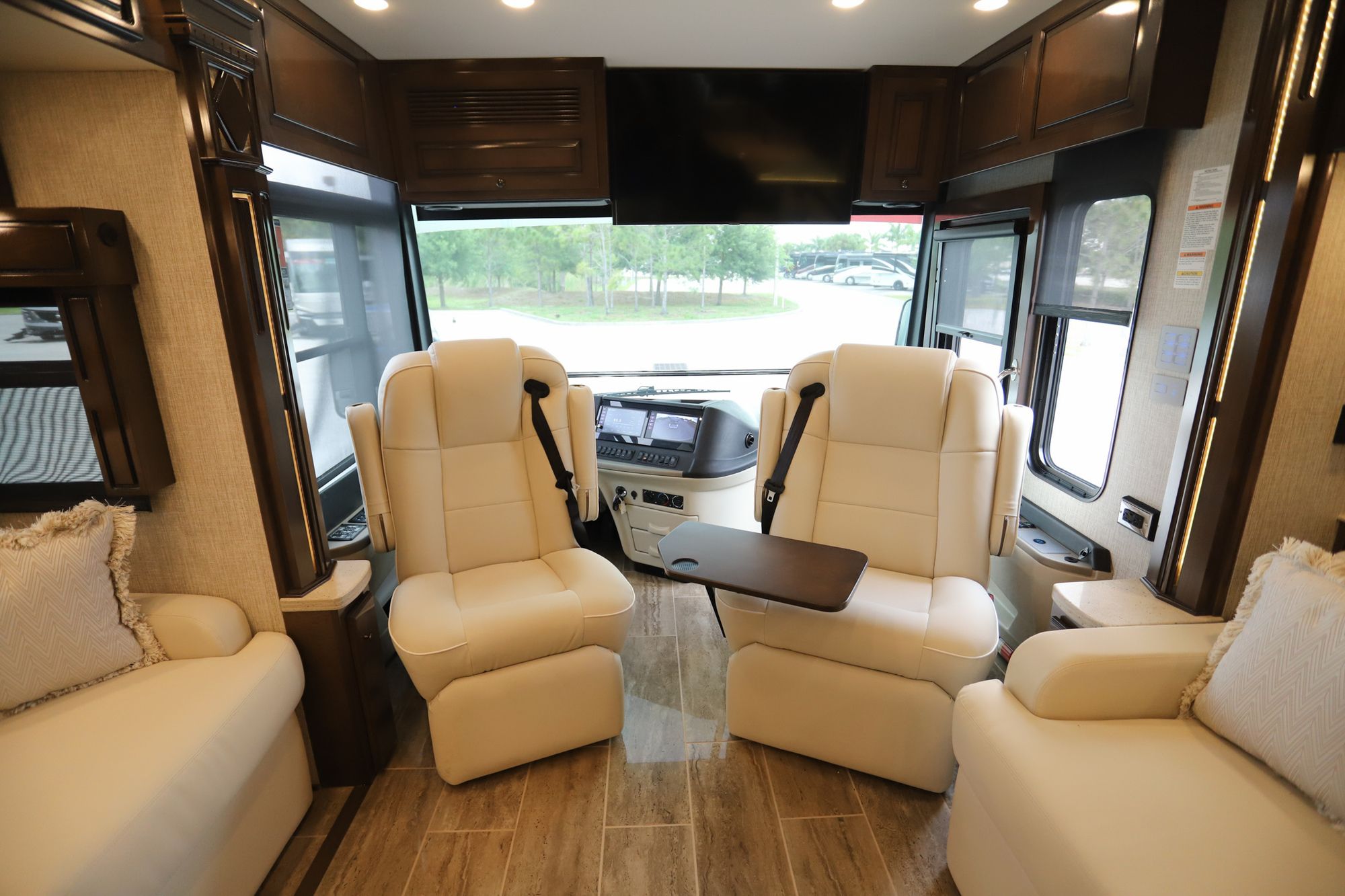 New 2022 Newmar Dutch Star 4326 Class A  For Sale